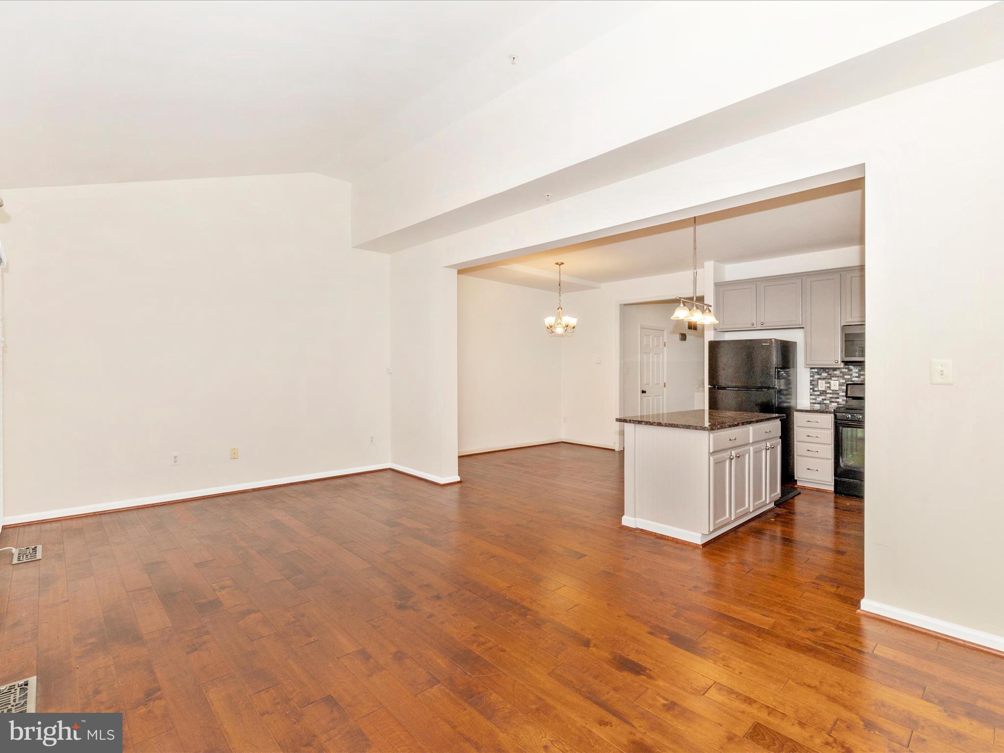 WALNUT RIDGE - Residential