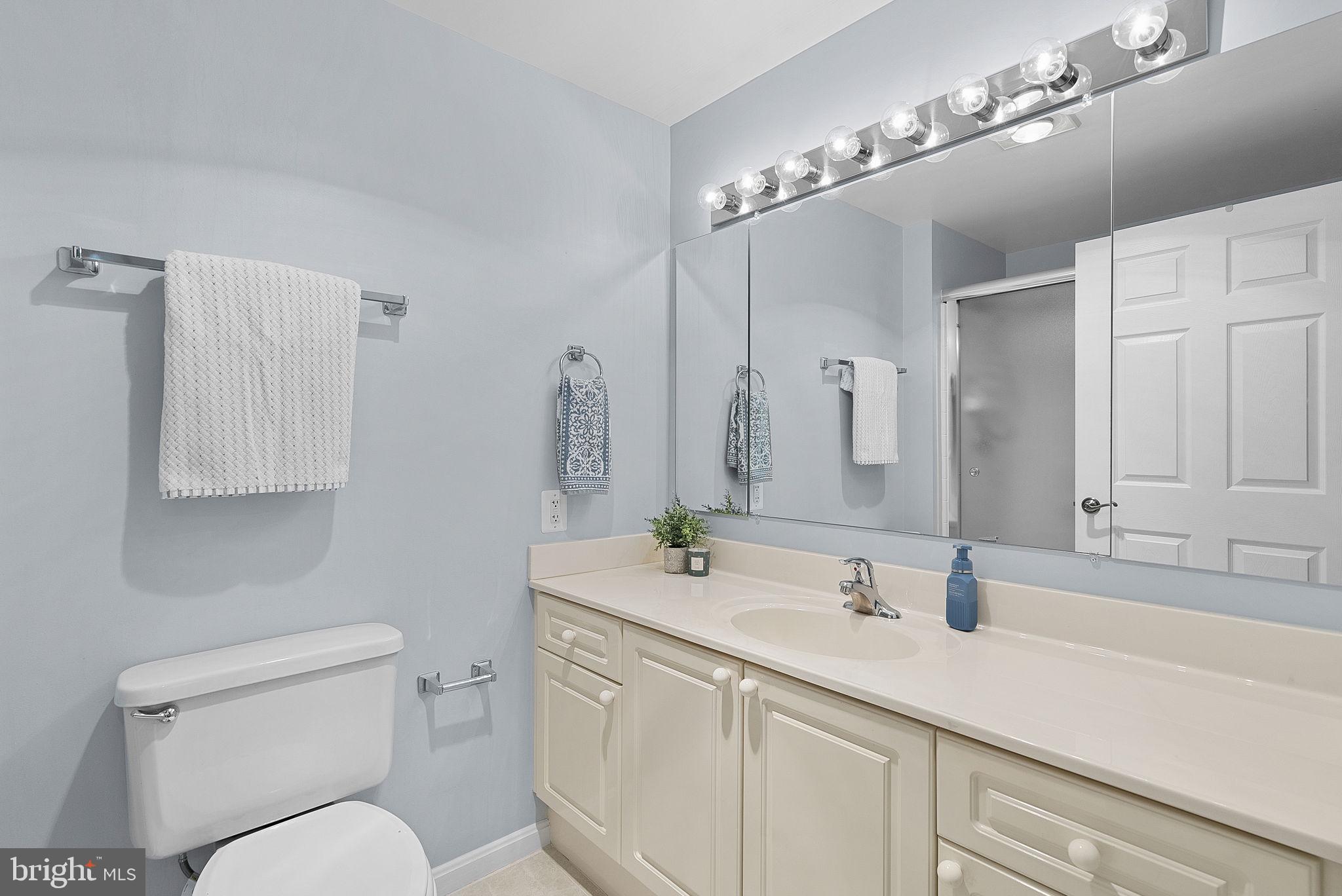 LANSDOWNE WOODS - Residential