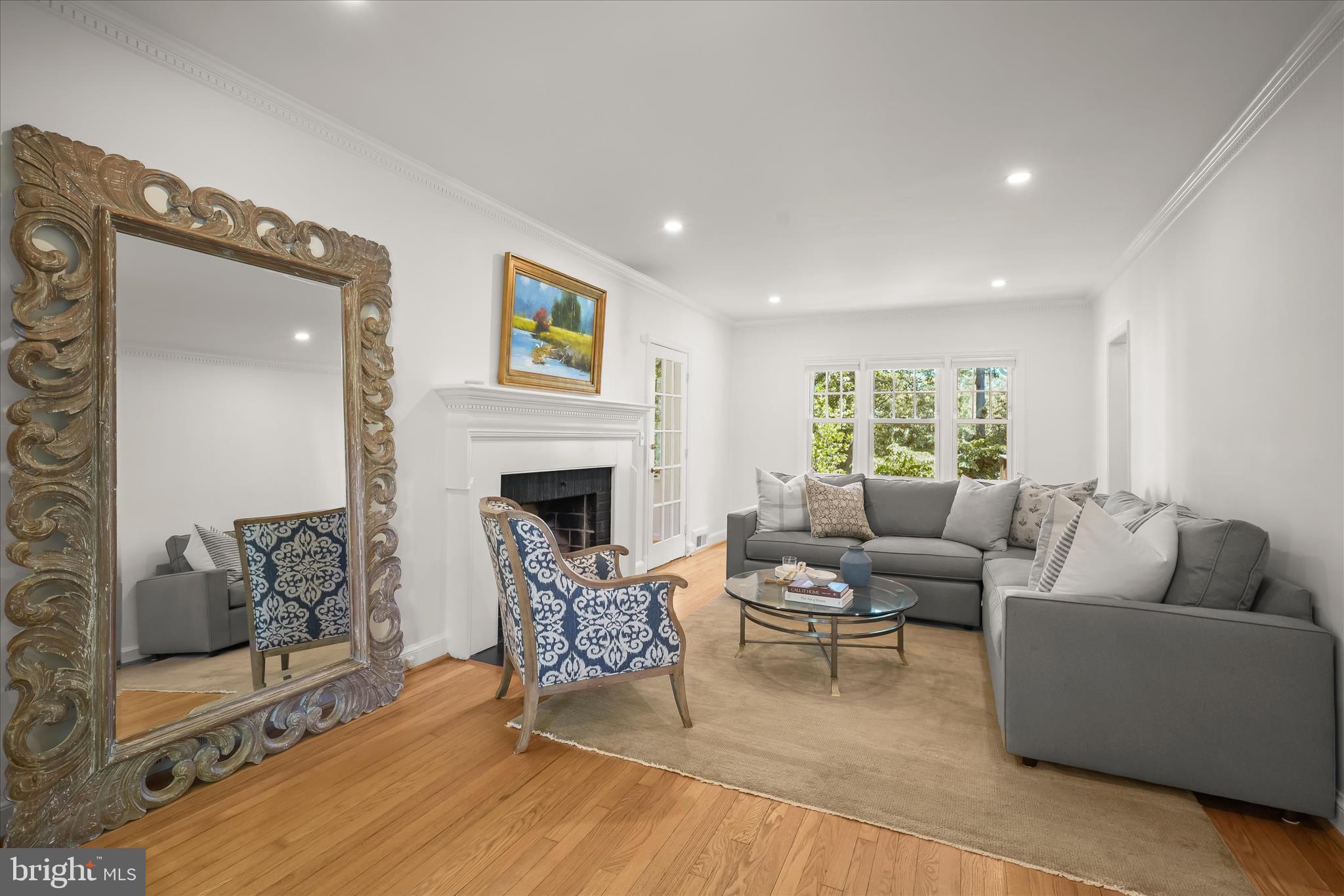 BELLEVUE FOREST - Residential