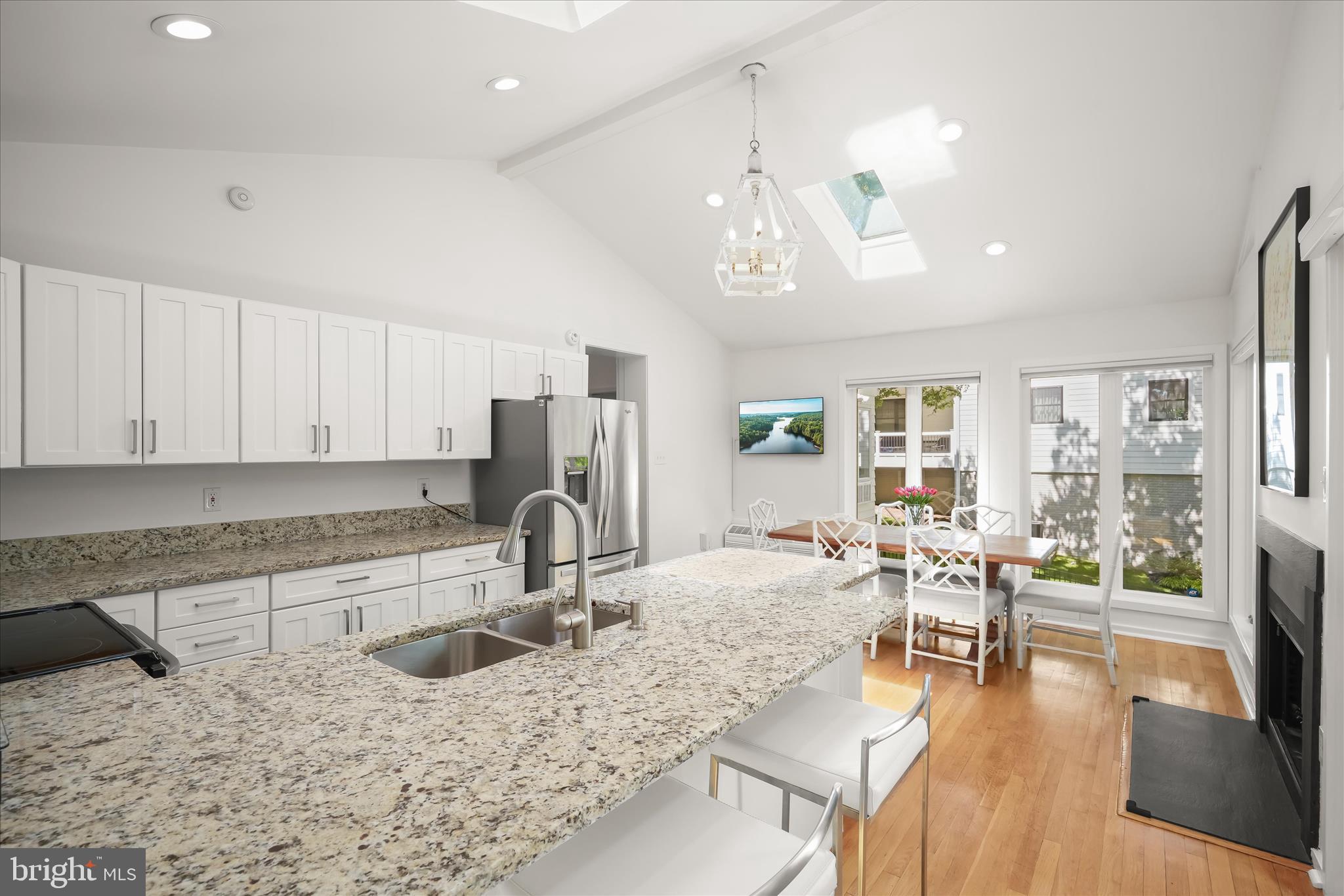 BELLEVUE FOREST - Residential
