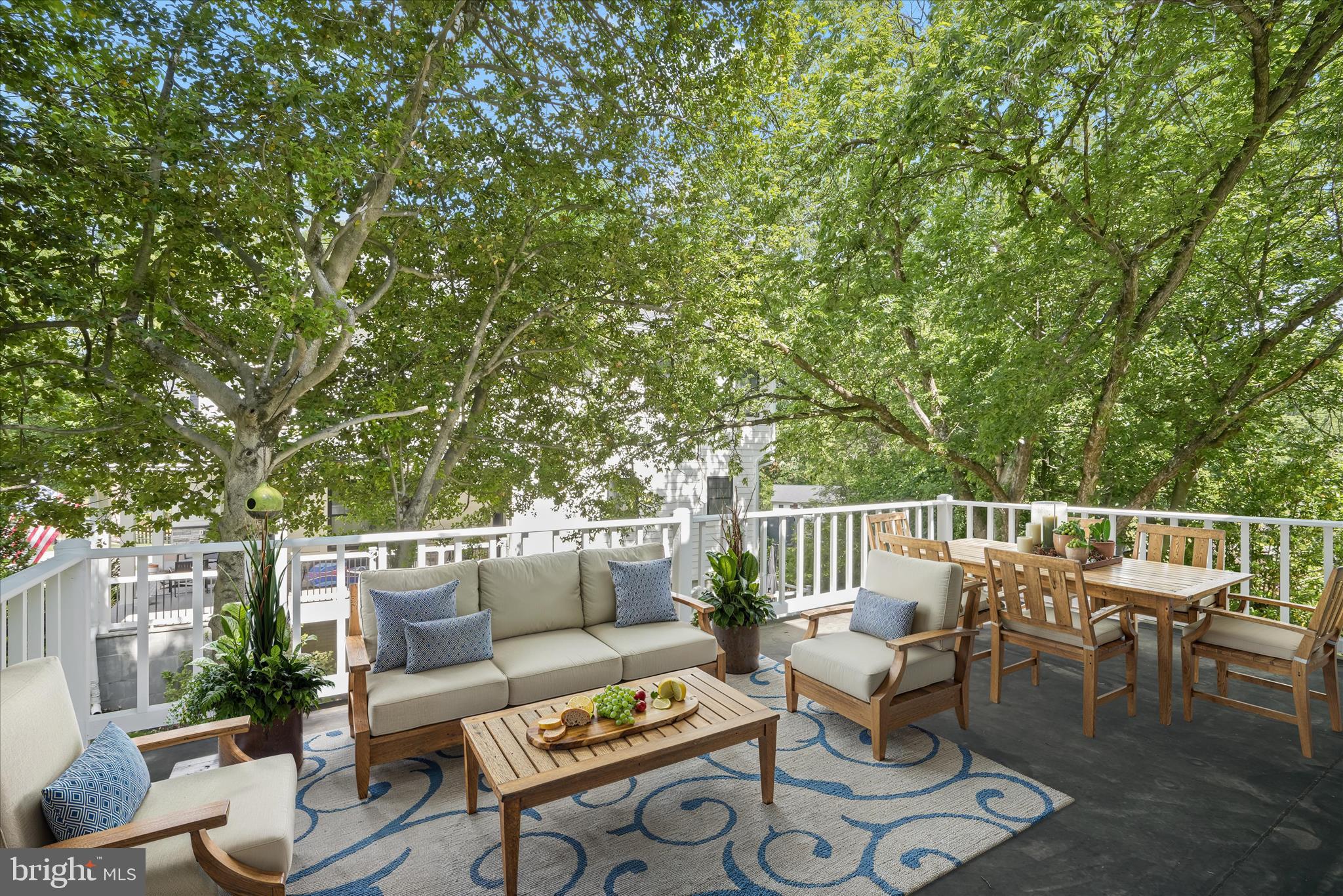 BELLEVUE FOREST - Residential