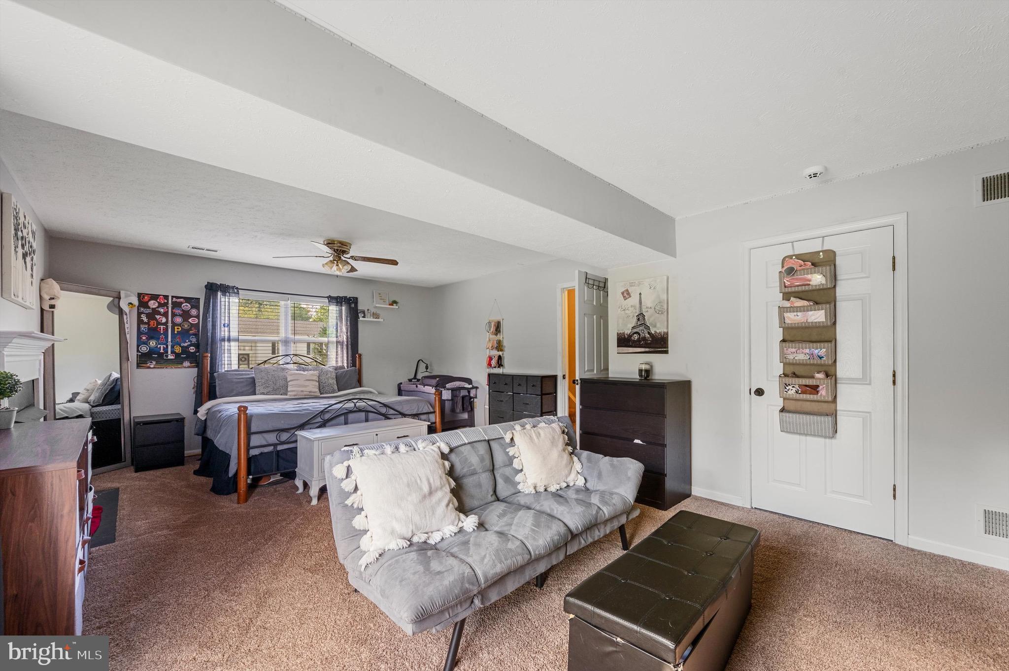 JEFFERSON VILLAGE - Residential