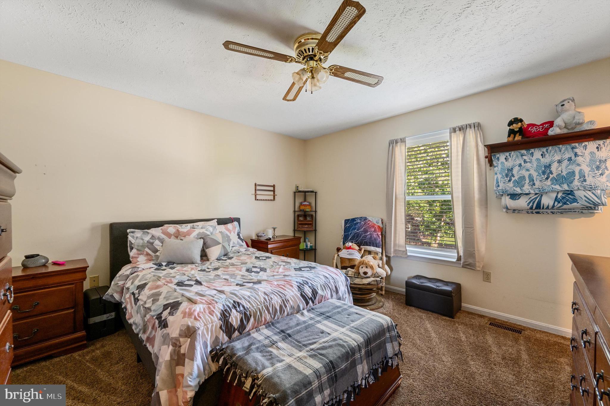 JEFFERSON VILLAGE - Residential