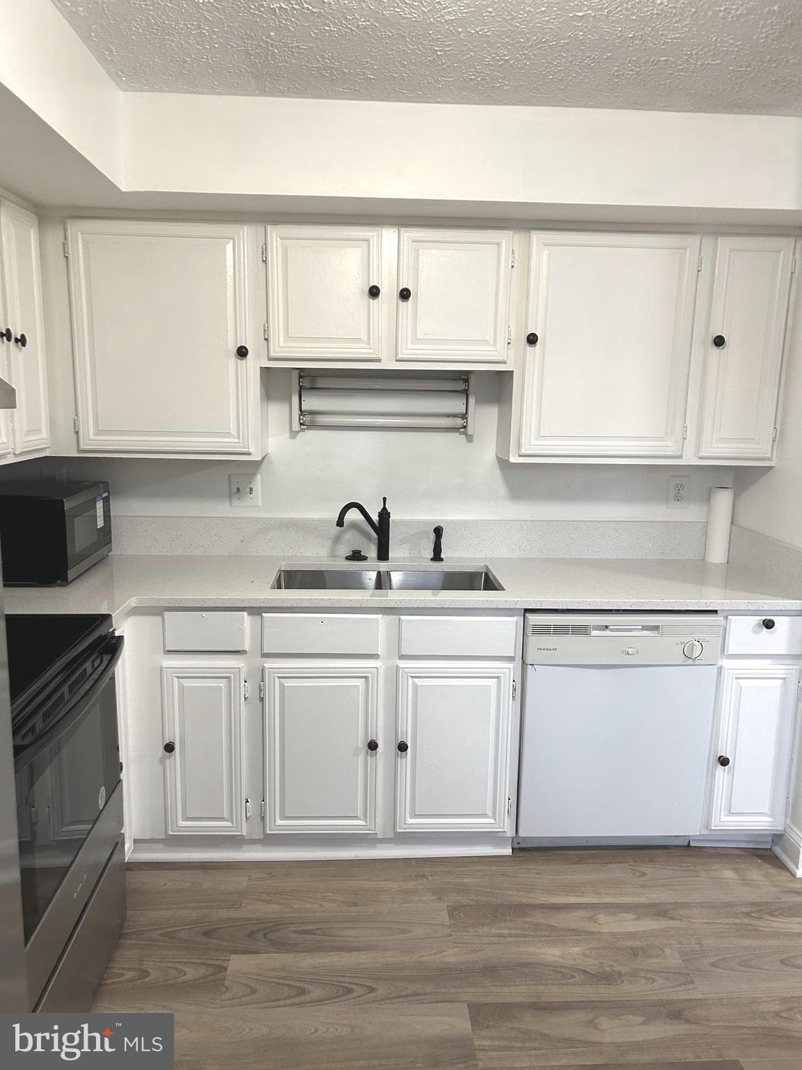 HERITAGE ESTATES - Residential