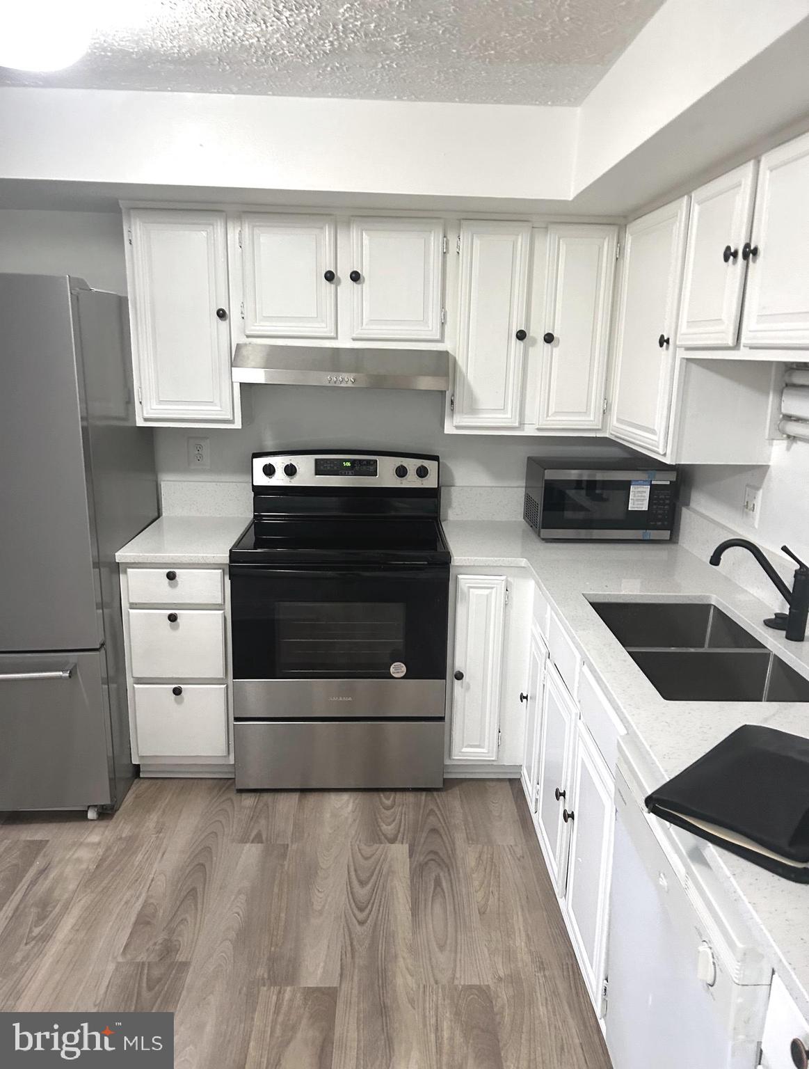 HERITAGE ESTATES - Residential