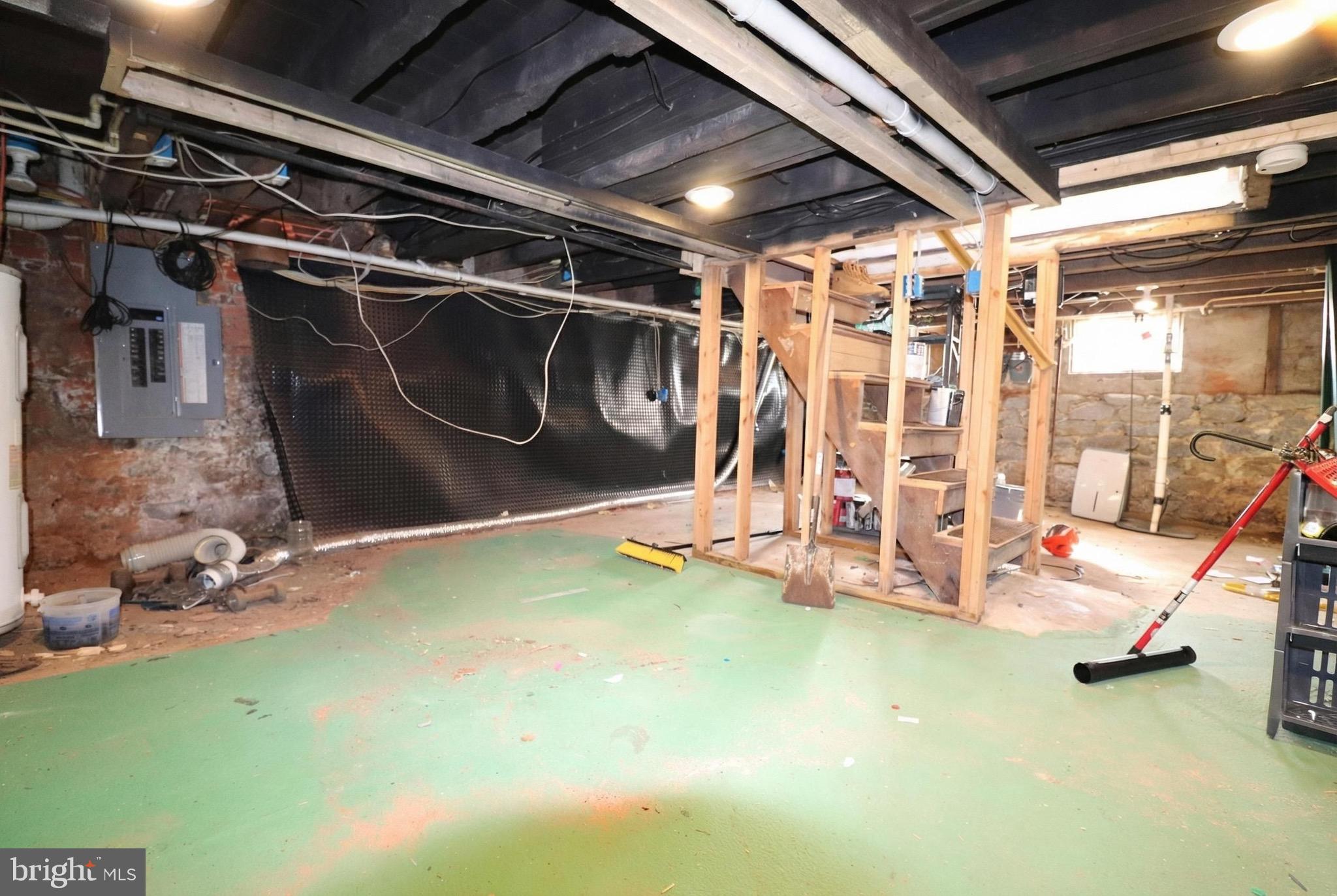 WASHINGTON SQUARE - Residential