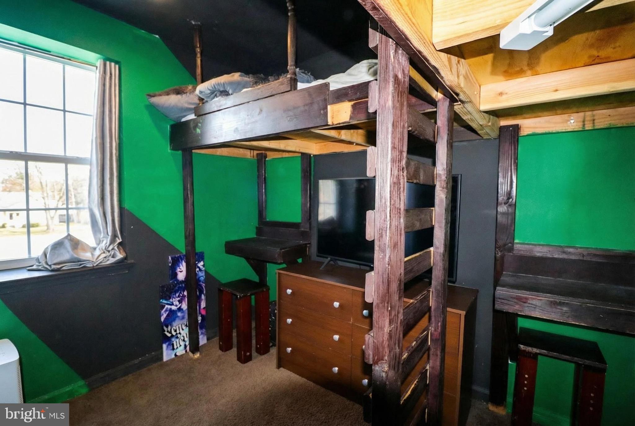 WASHINGTON SQUARE - Residential