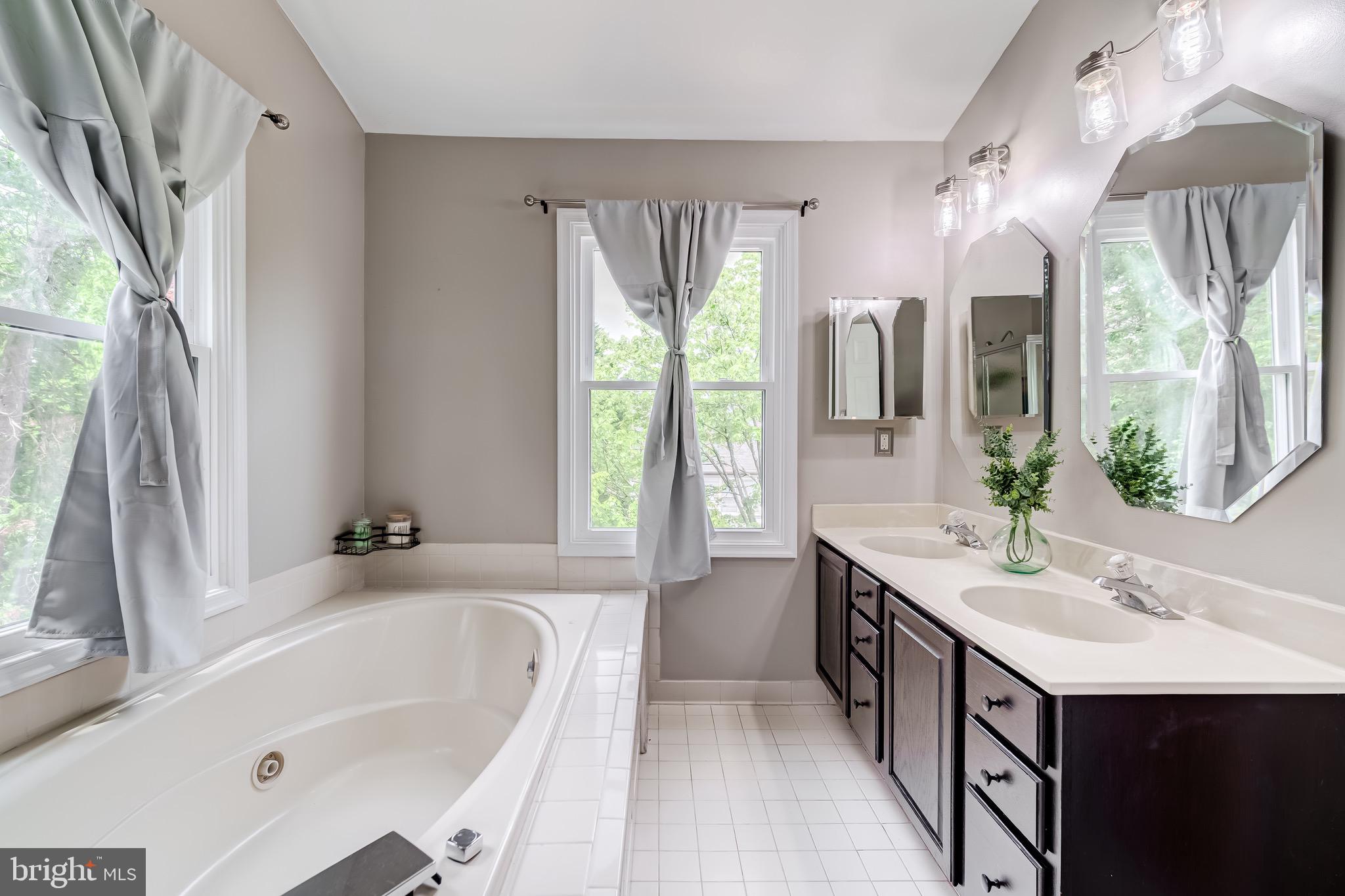 WESTRIDGE - Residential