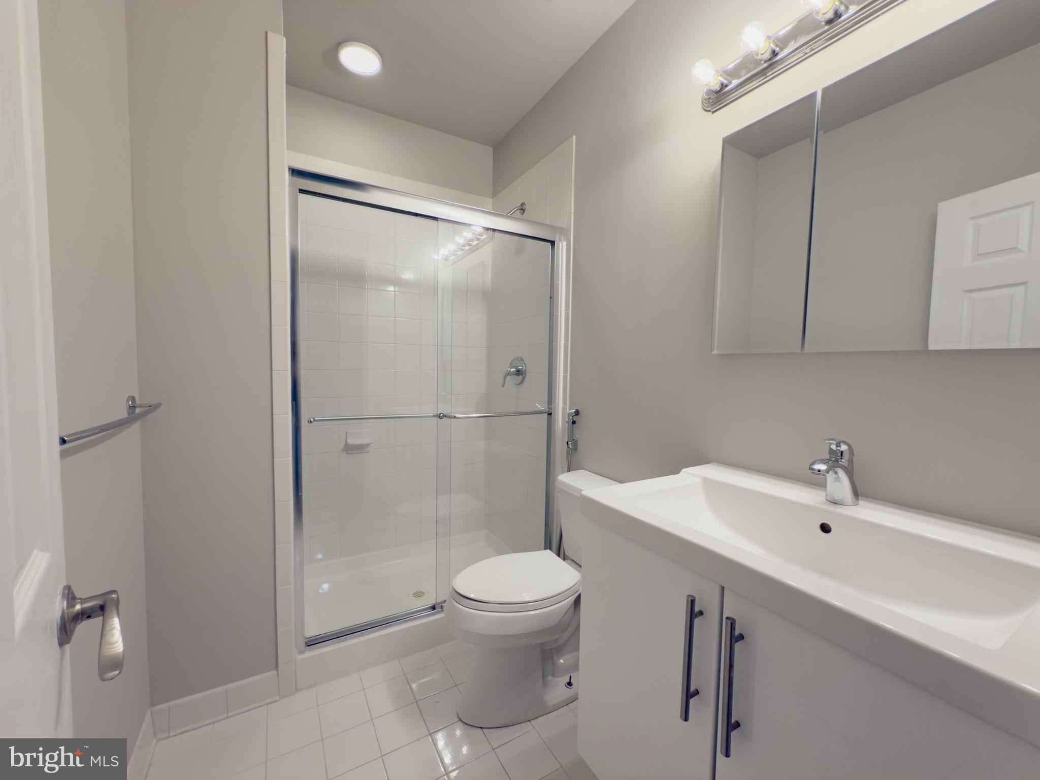 BELMONT LAND BAY - Residential