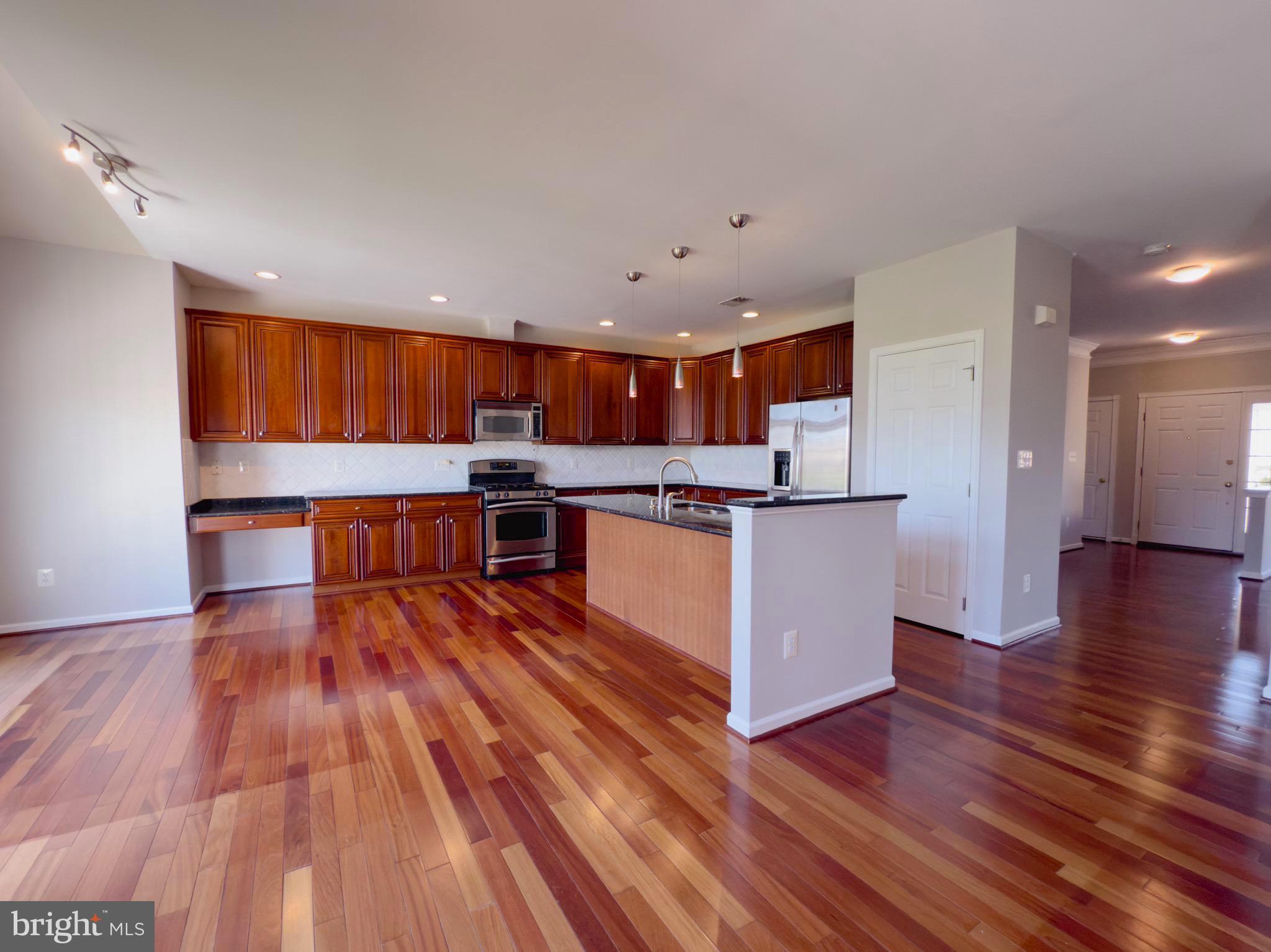 BELMONT LAND BAY - Residential