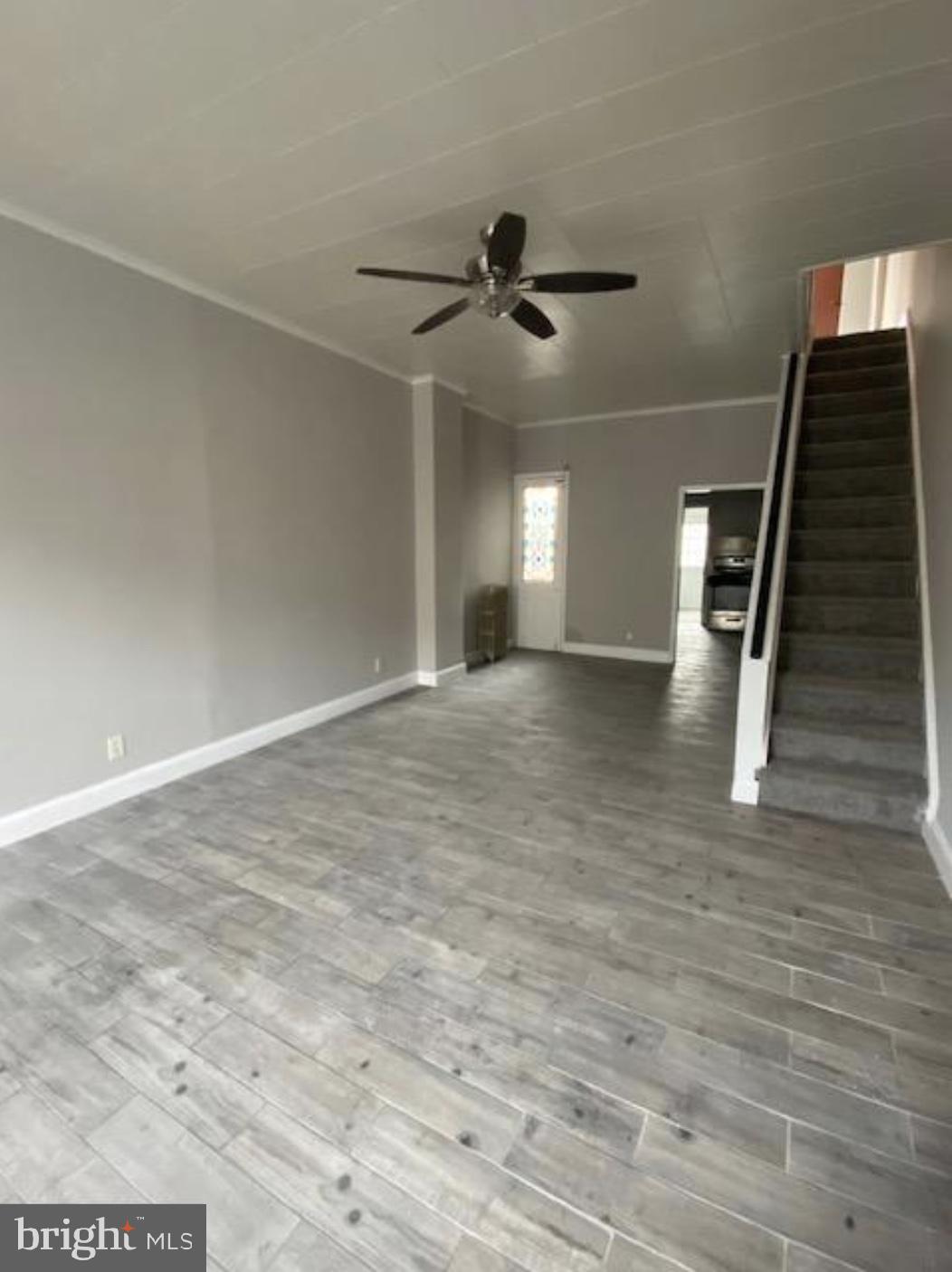 PHA tenants welcome!! 3 bedroom row home available in Kensington neighbordhood. Ready for move in 6/10.