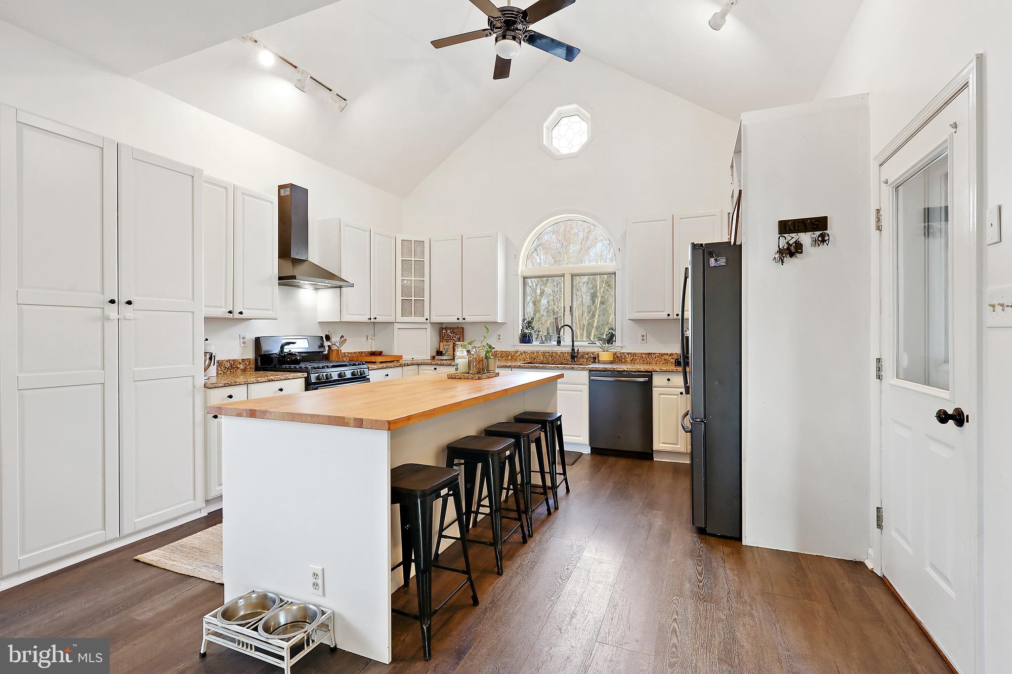 WILNA VILLAGE - Residential