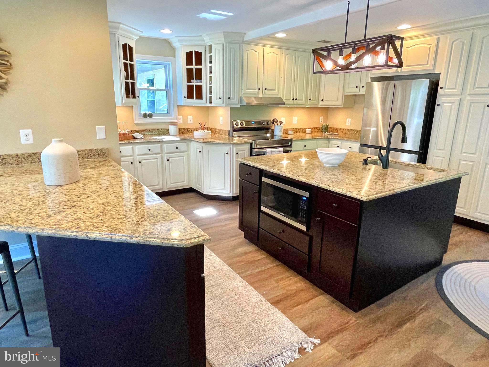 COCKEYSVILLE/HUNT VALLEY - Residential