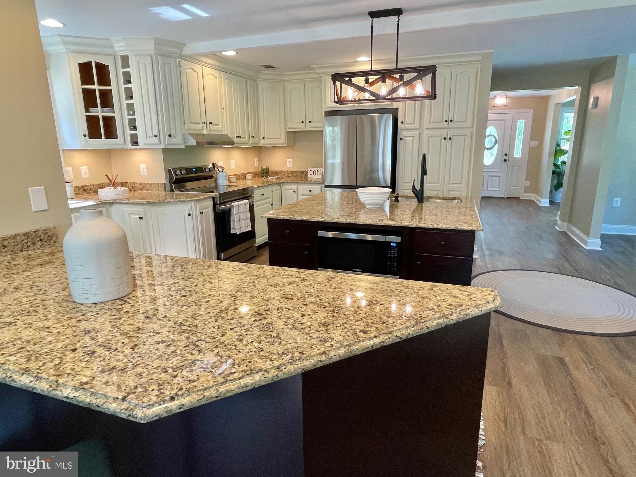 COCKEYSVILLE/HUNT VALLEY - Residential