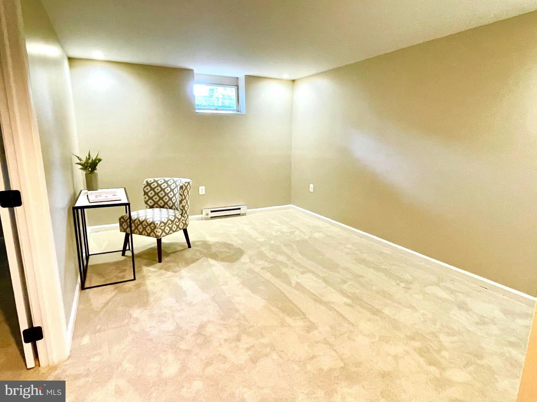 COCKEYSVILLE/HUNT VALLEY - Residential