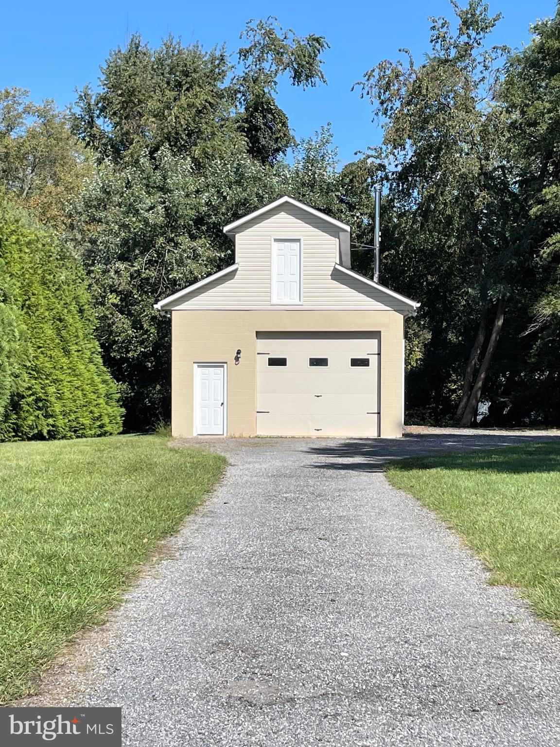 COCKEYSVILLE/HUNT VALLEY - Residential