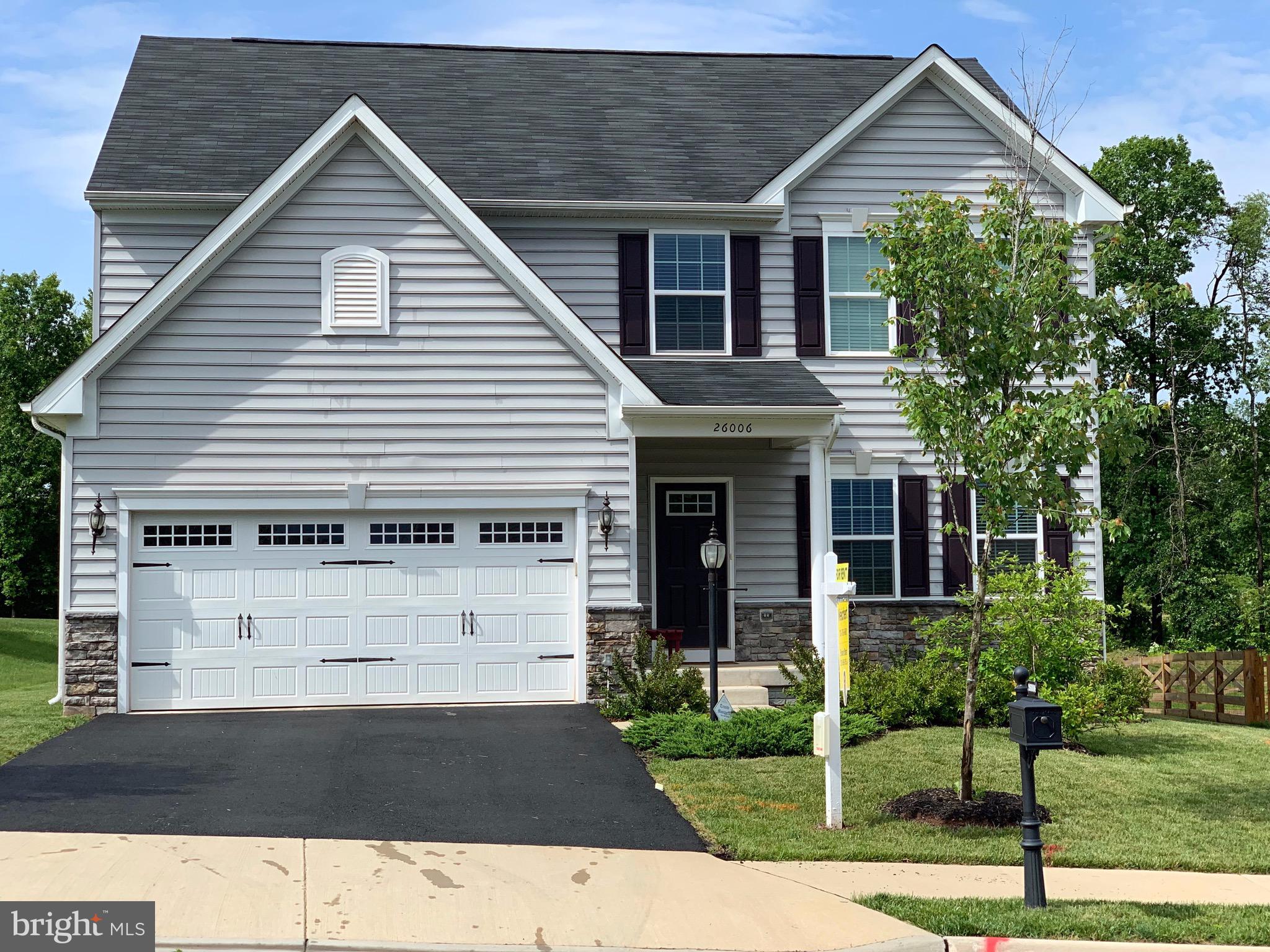 SEVEN HILLS - Residential Lease