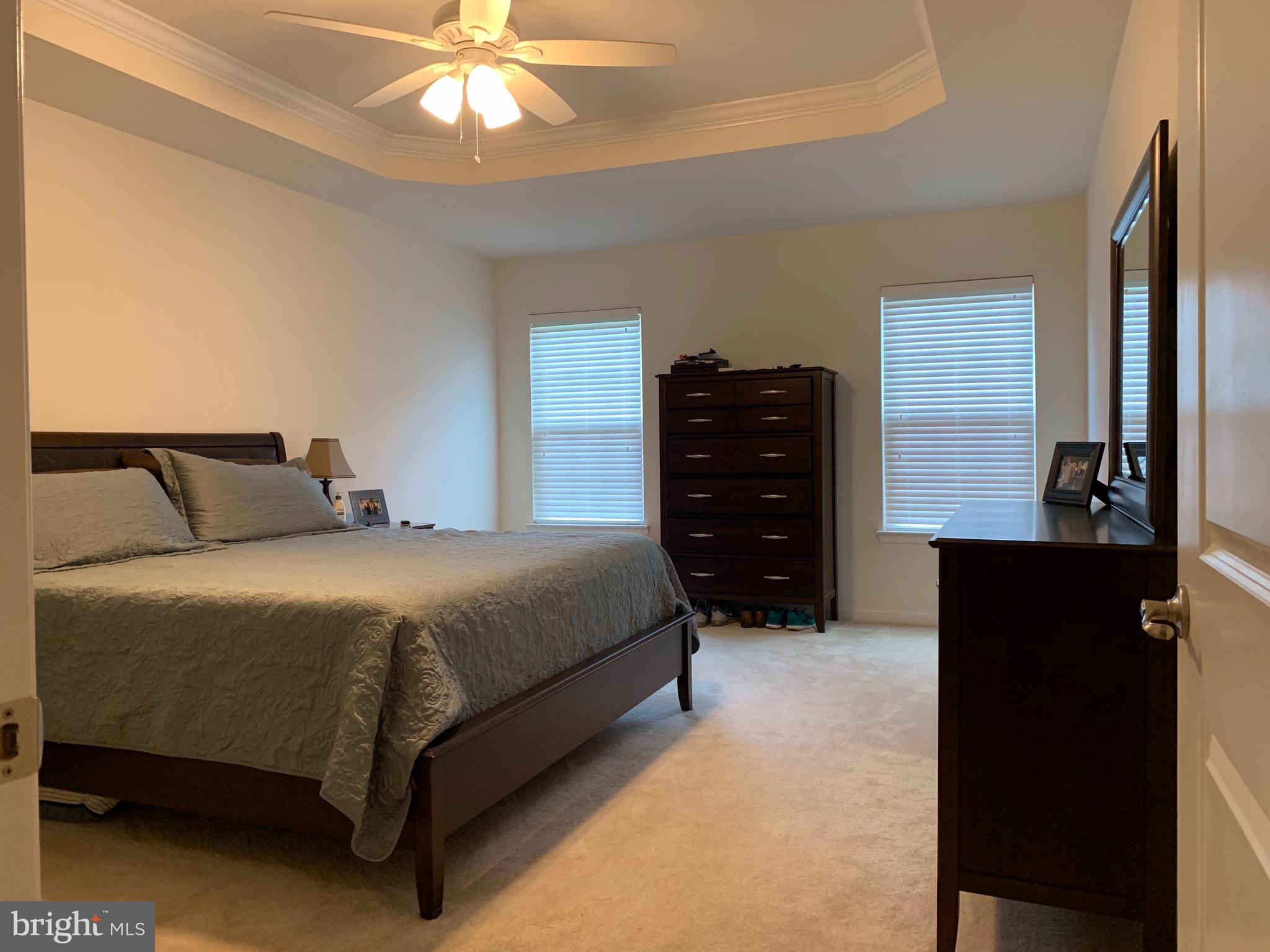 SEVEN HILLS - Residential Lease