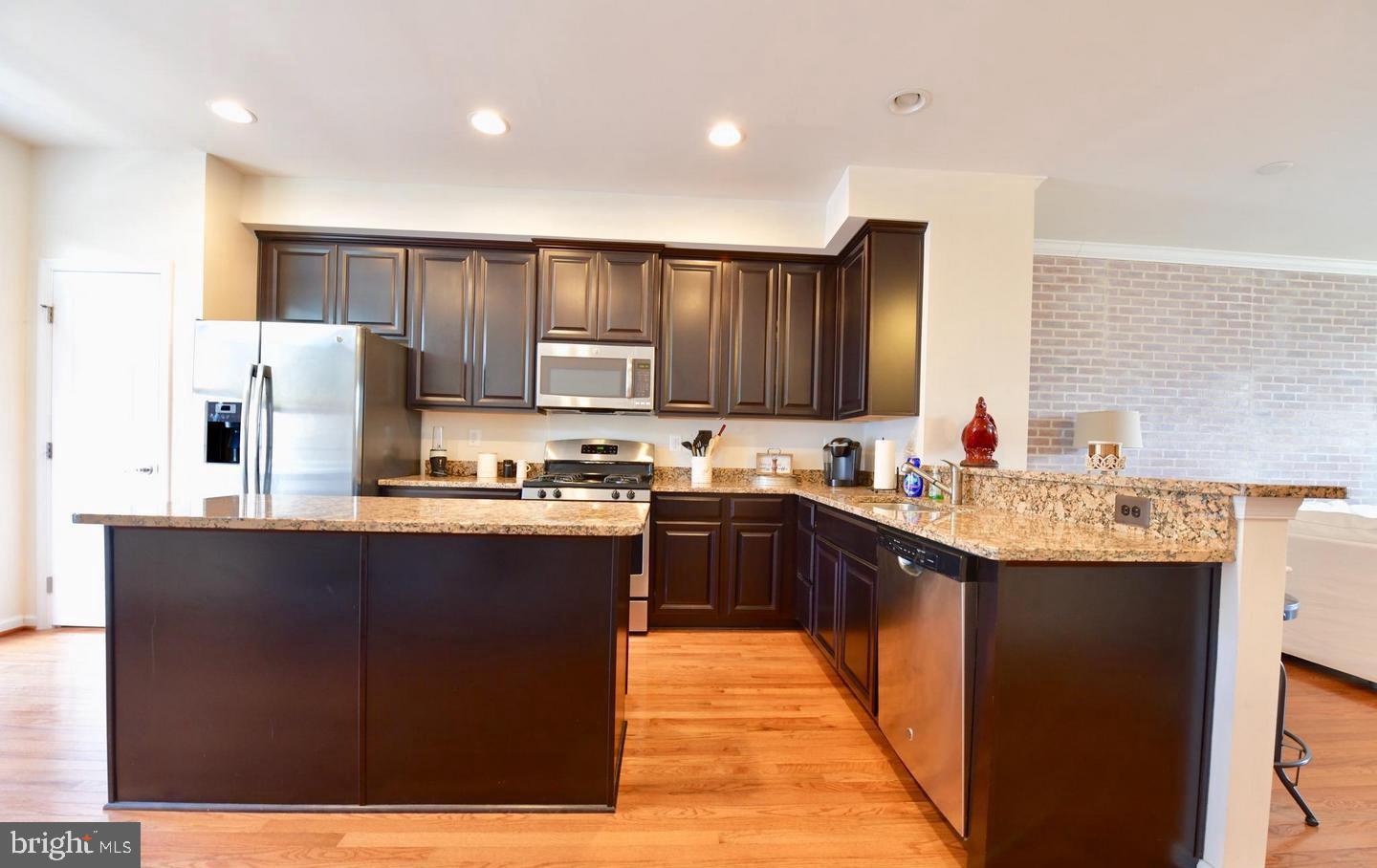 WESTRIDGE CONDOMINIUM - Residential