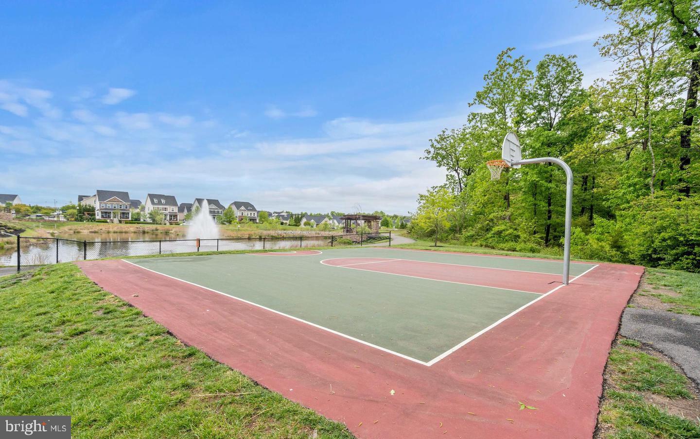 WESTRIDGE CONDOMINIUM - Residential