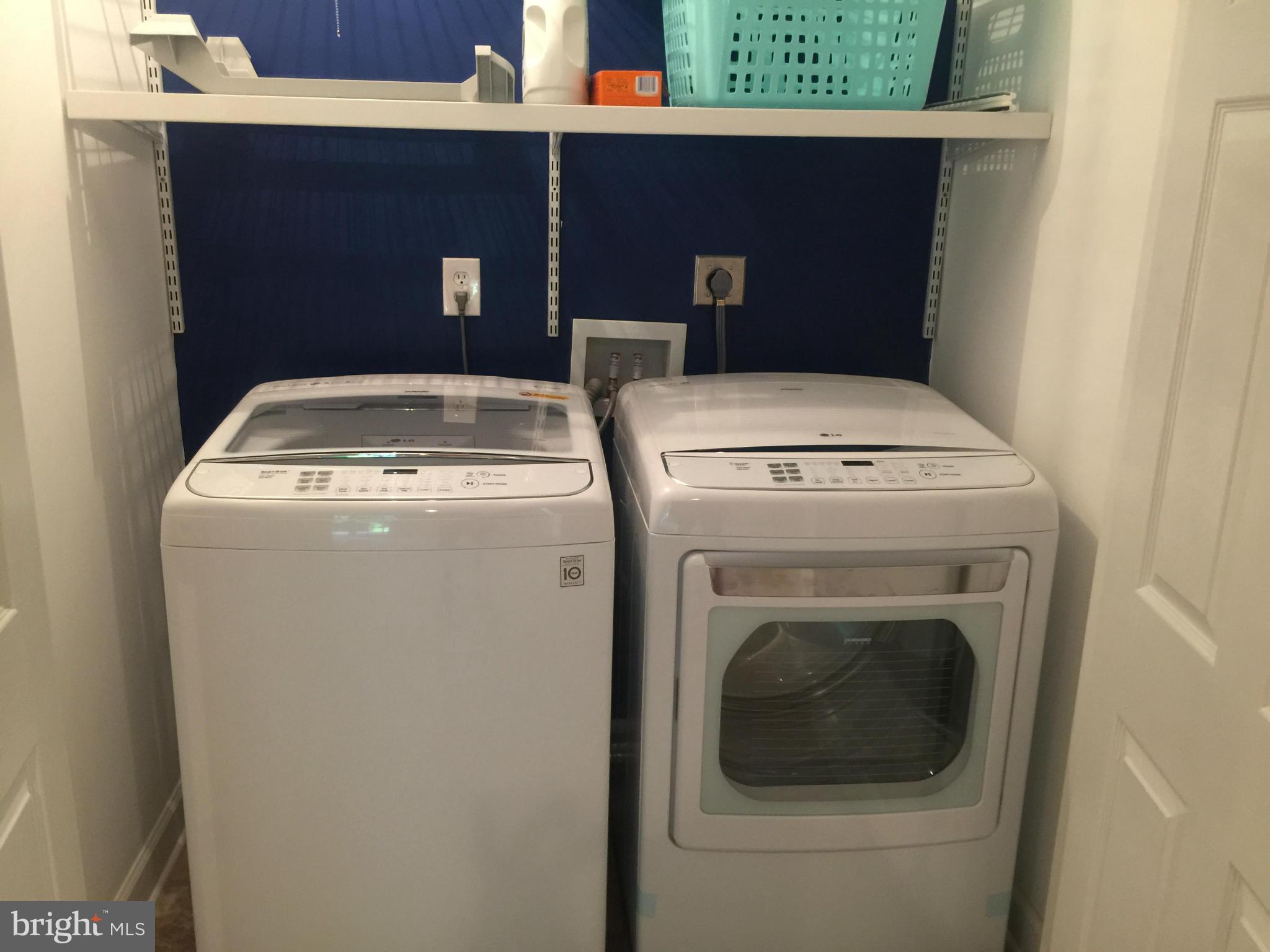 ASHBURN FARM - Residential