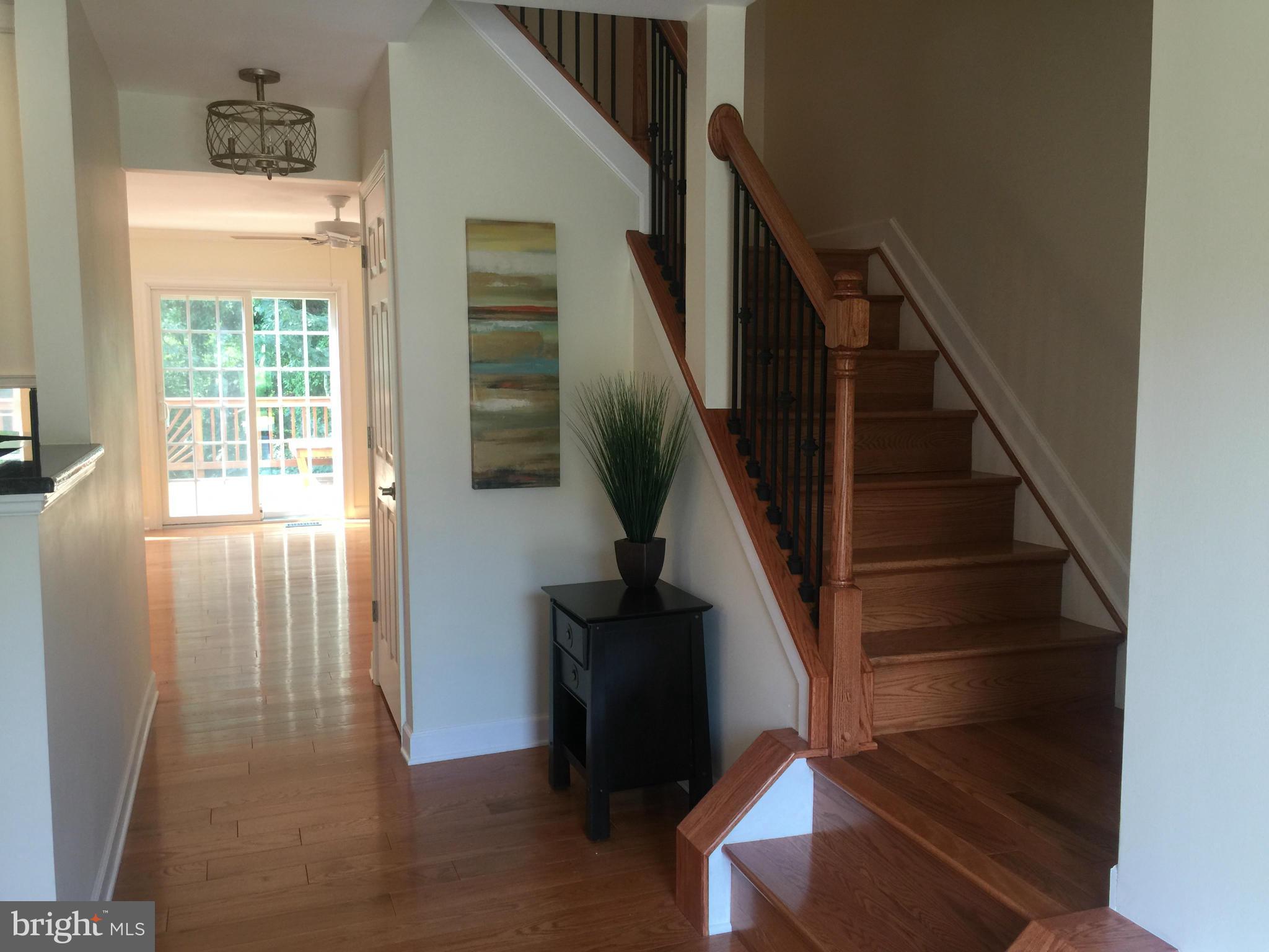 ASHBURN FARM - Residential