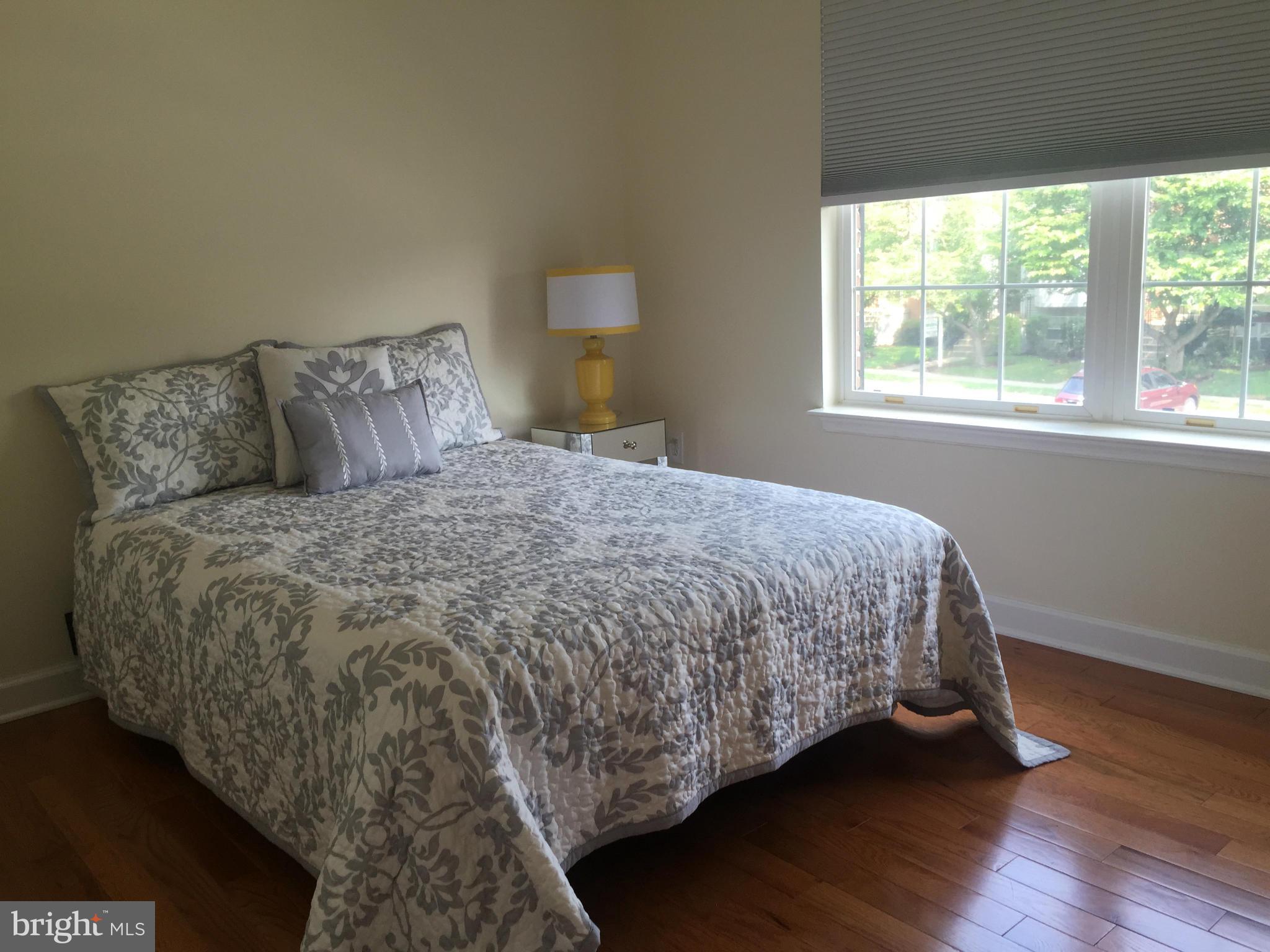 ASHBURN FARM - Residential