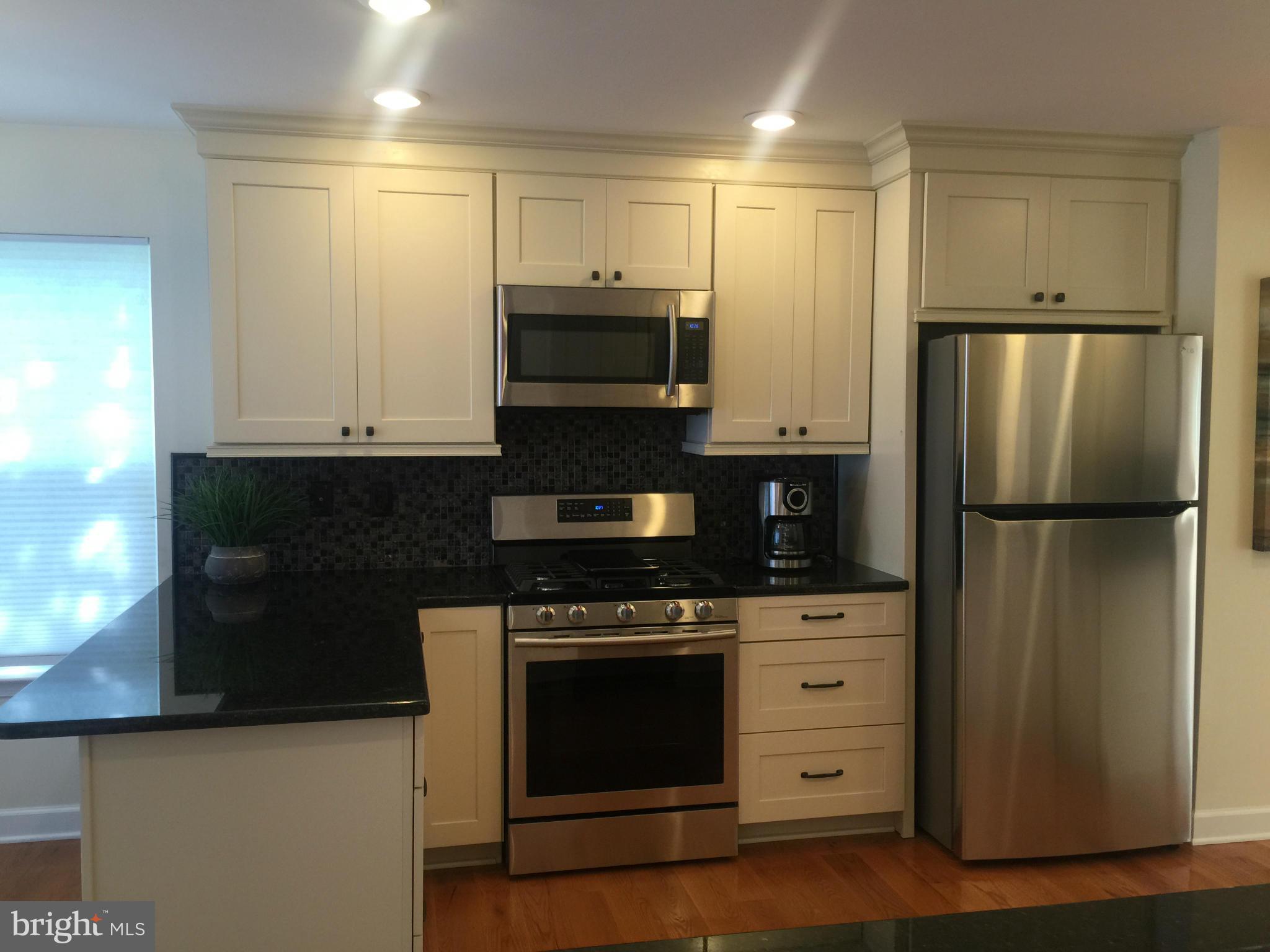 ASHBURN FARM - Residential