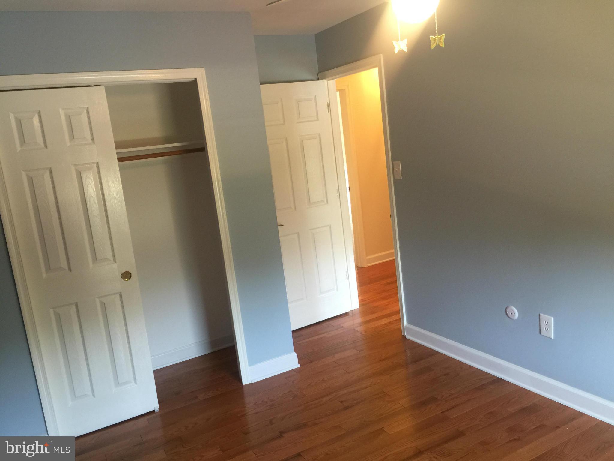 ASHBURN FARM - Residential