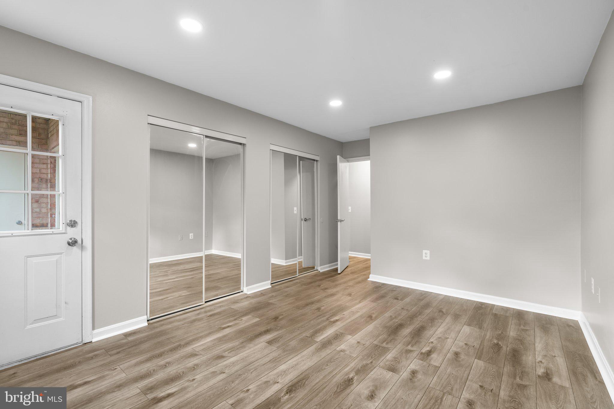 FLOWER HILL - Residential Lease