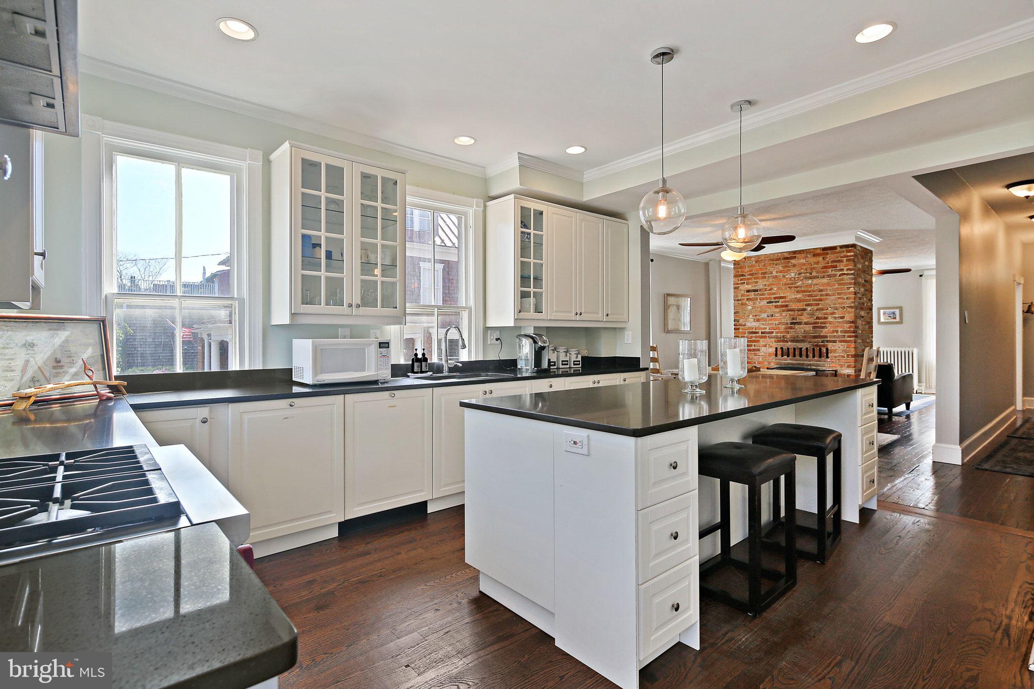 HISTORIC DISTRICT - Residential