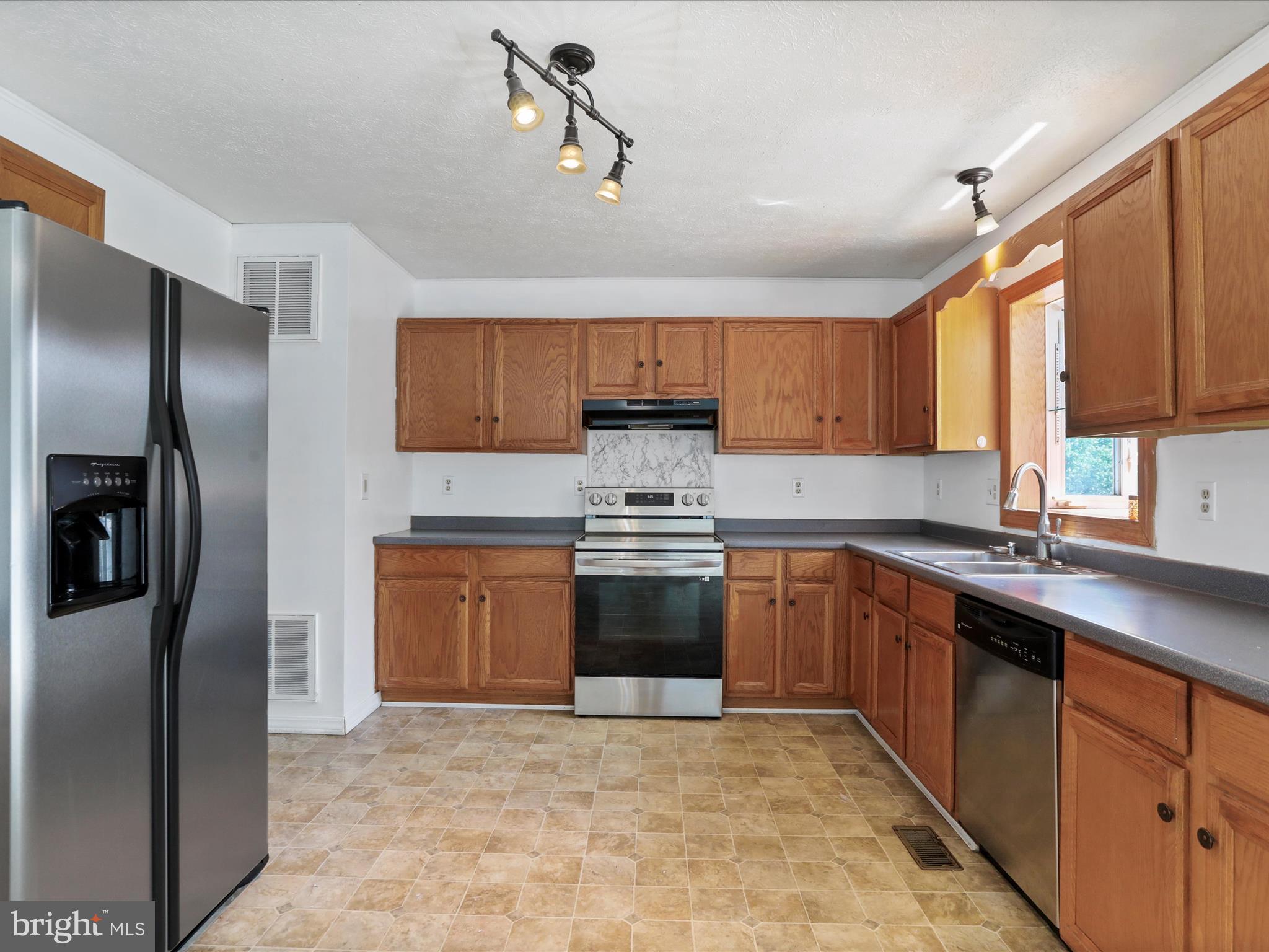 NORTHWOOD RANCH ESTATES - Residential