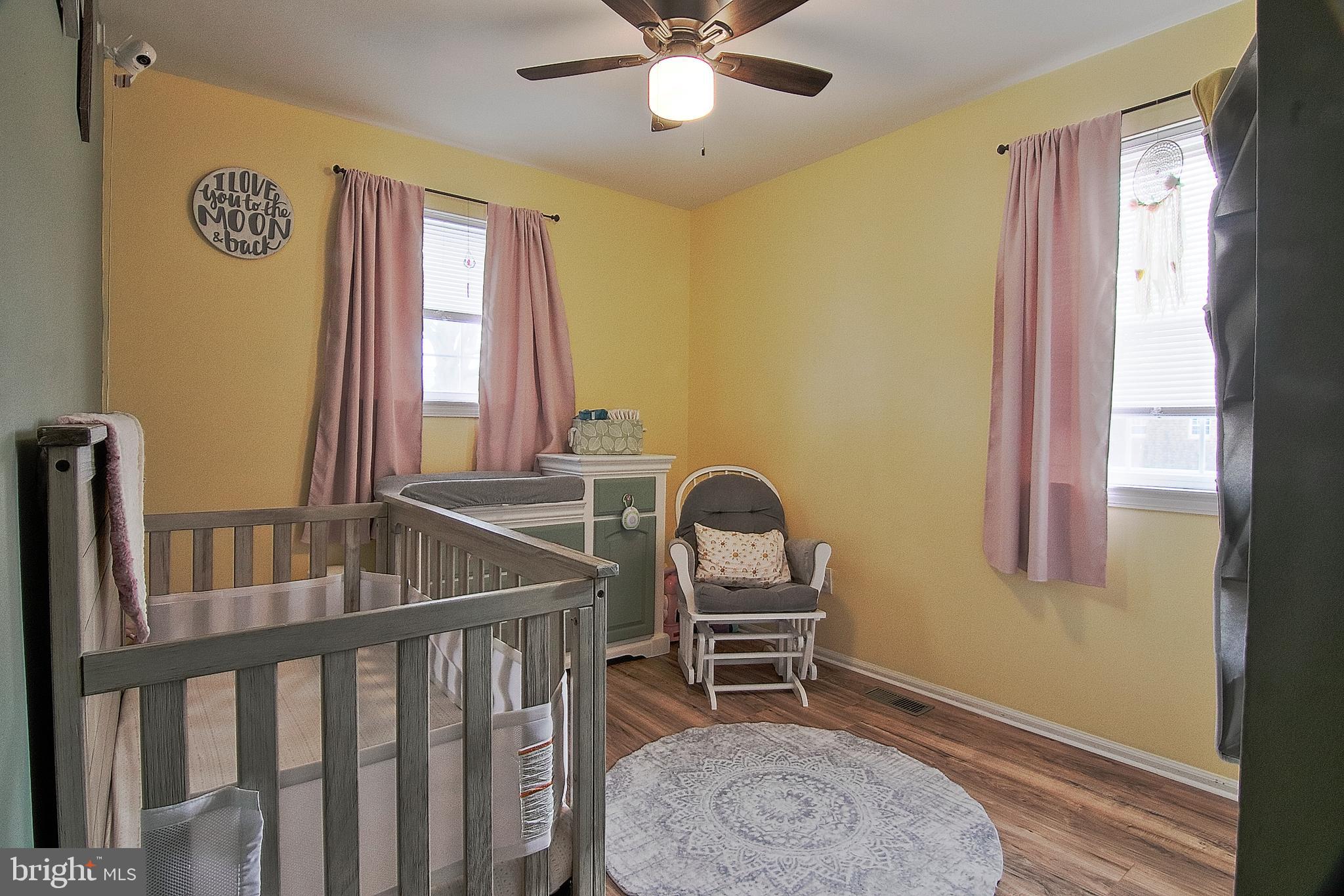 SANATOGA VIL - Residential