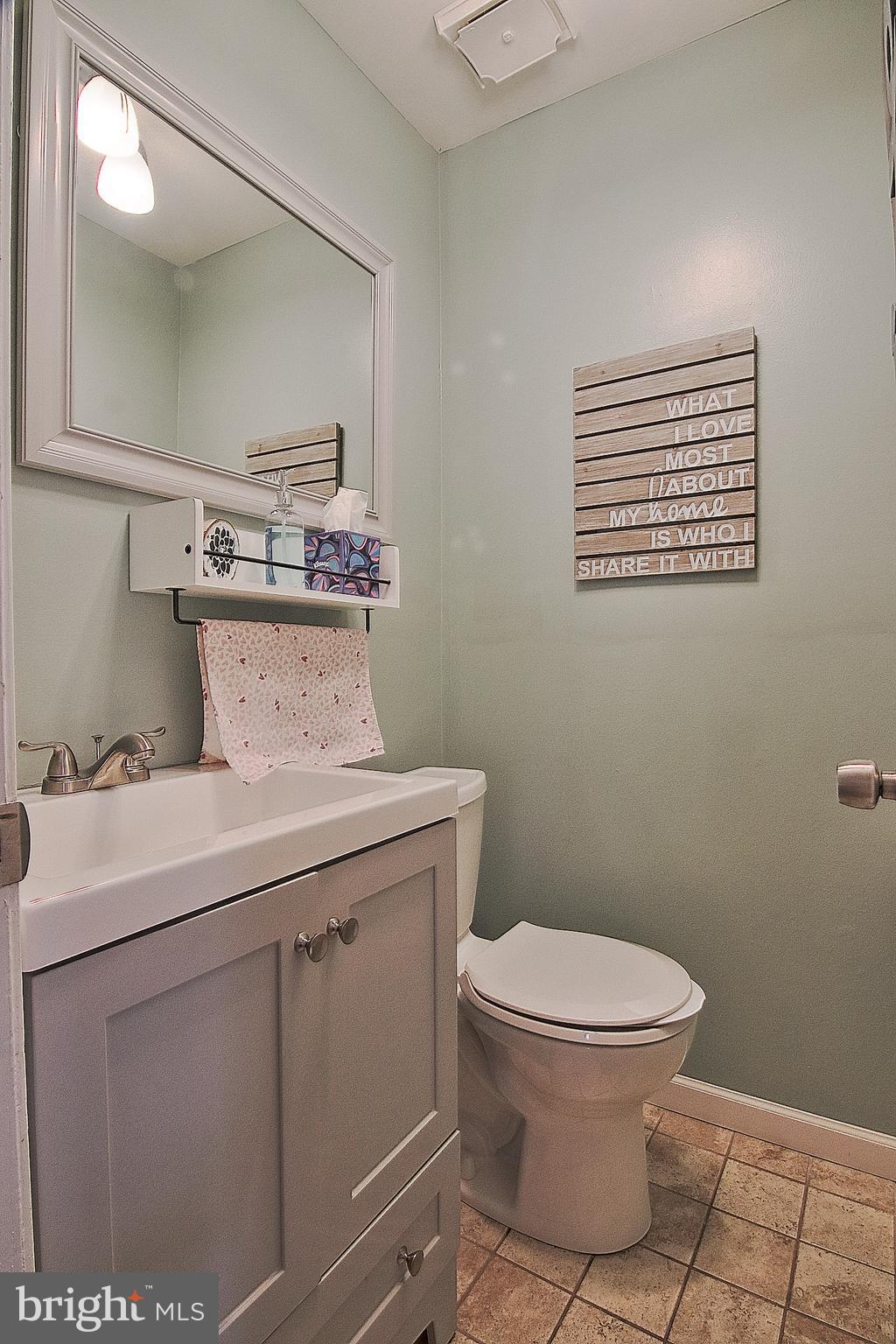 SANATOGA VIL - Residential