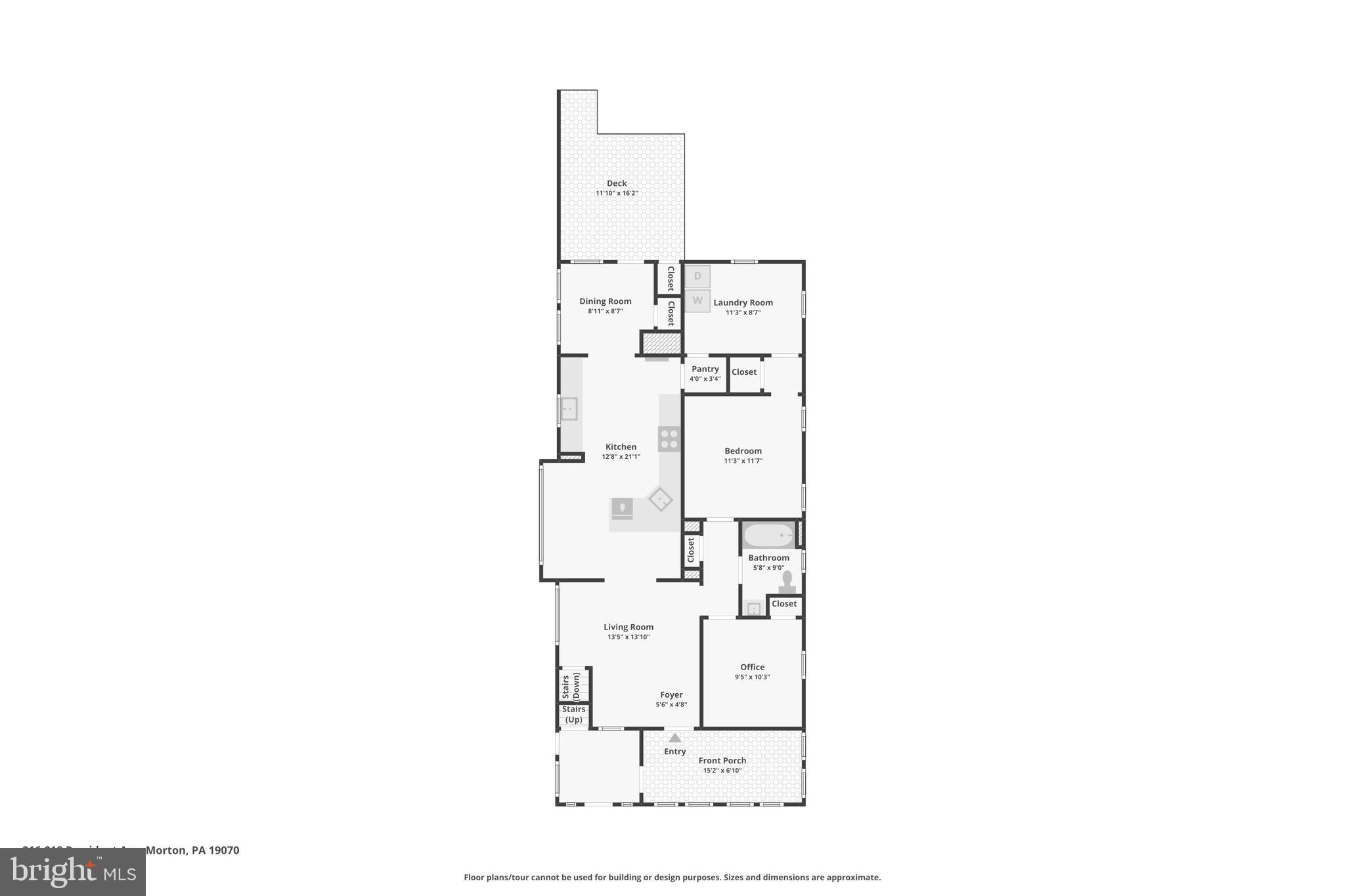 Main image without alt text