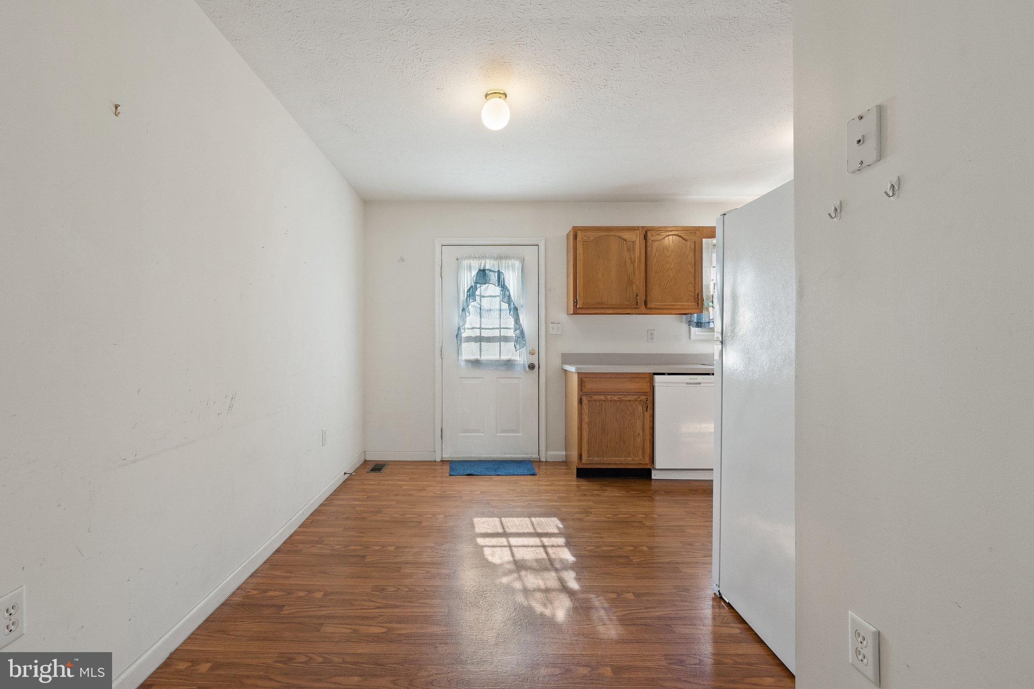 TABLER STATION MANOR - Residential