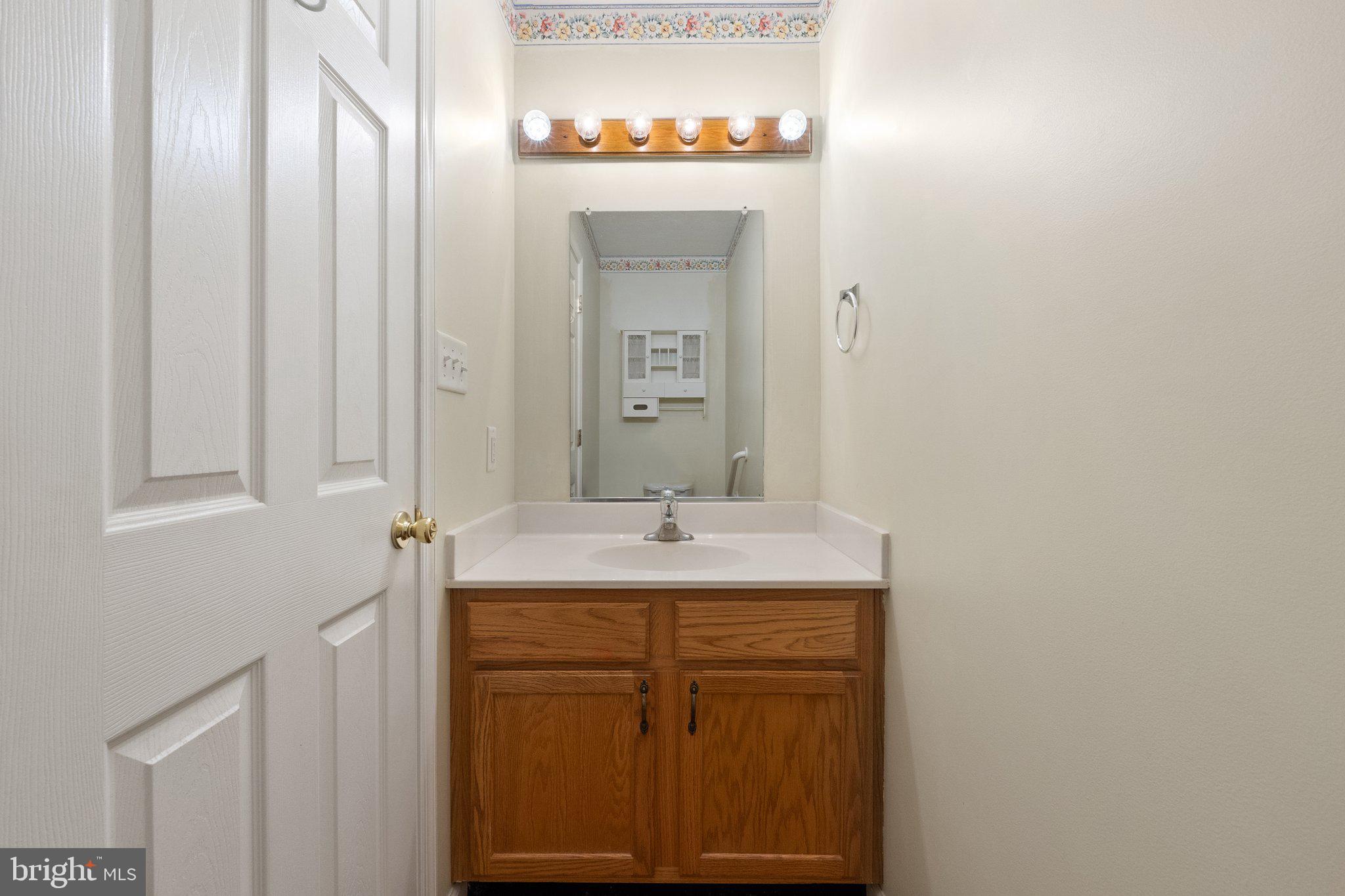 TABLER STATION MANOR - Residential