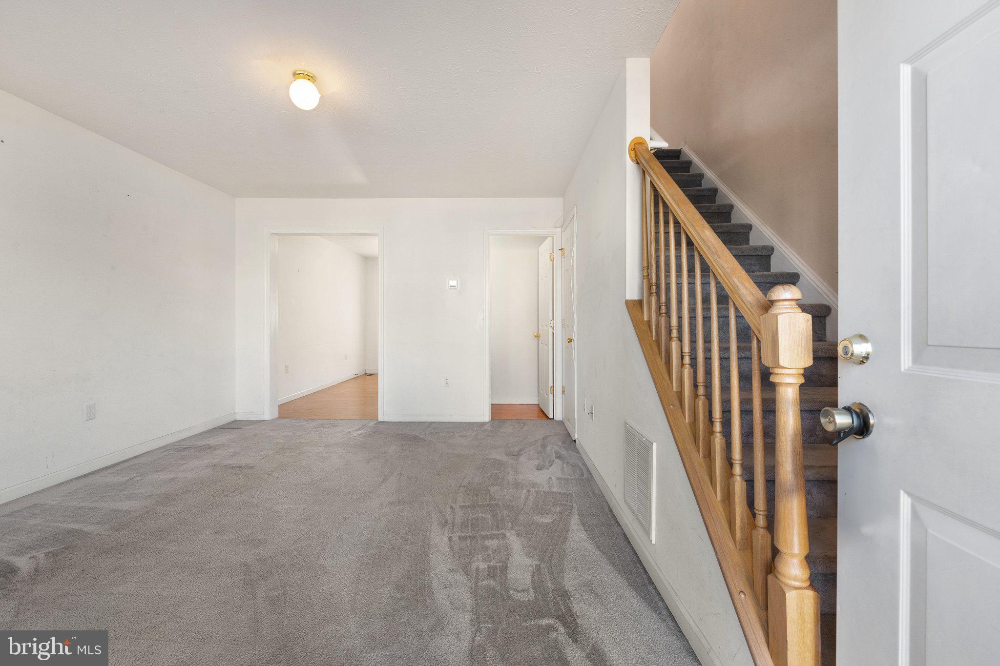 TABLER STATION MANOR - Residential