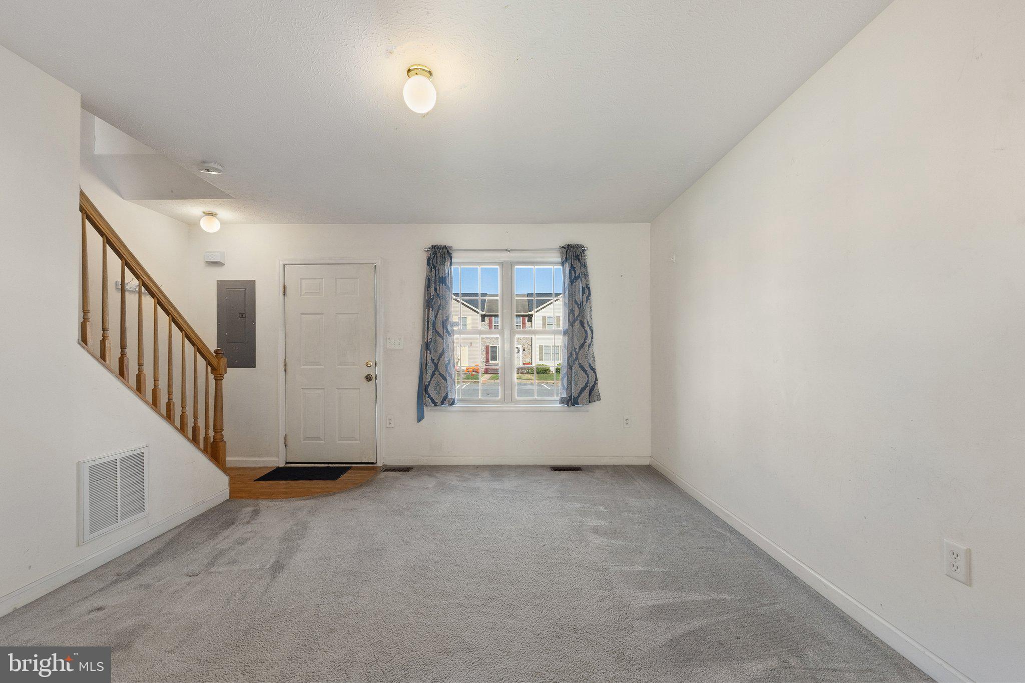 TABLER STATION MANOR - Residential