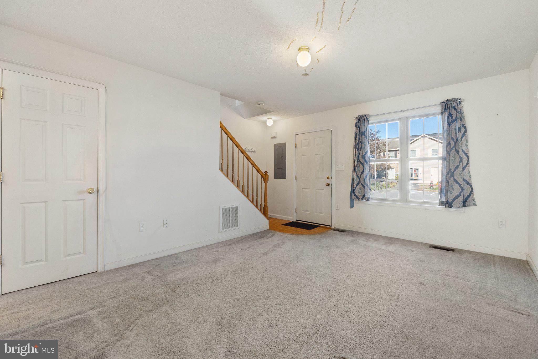 TABLER STATION MANOR - Residential