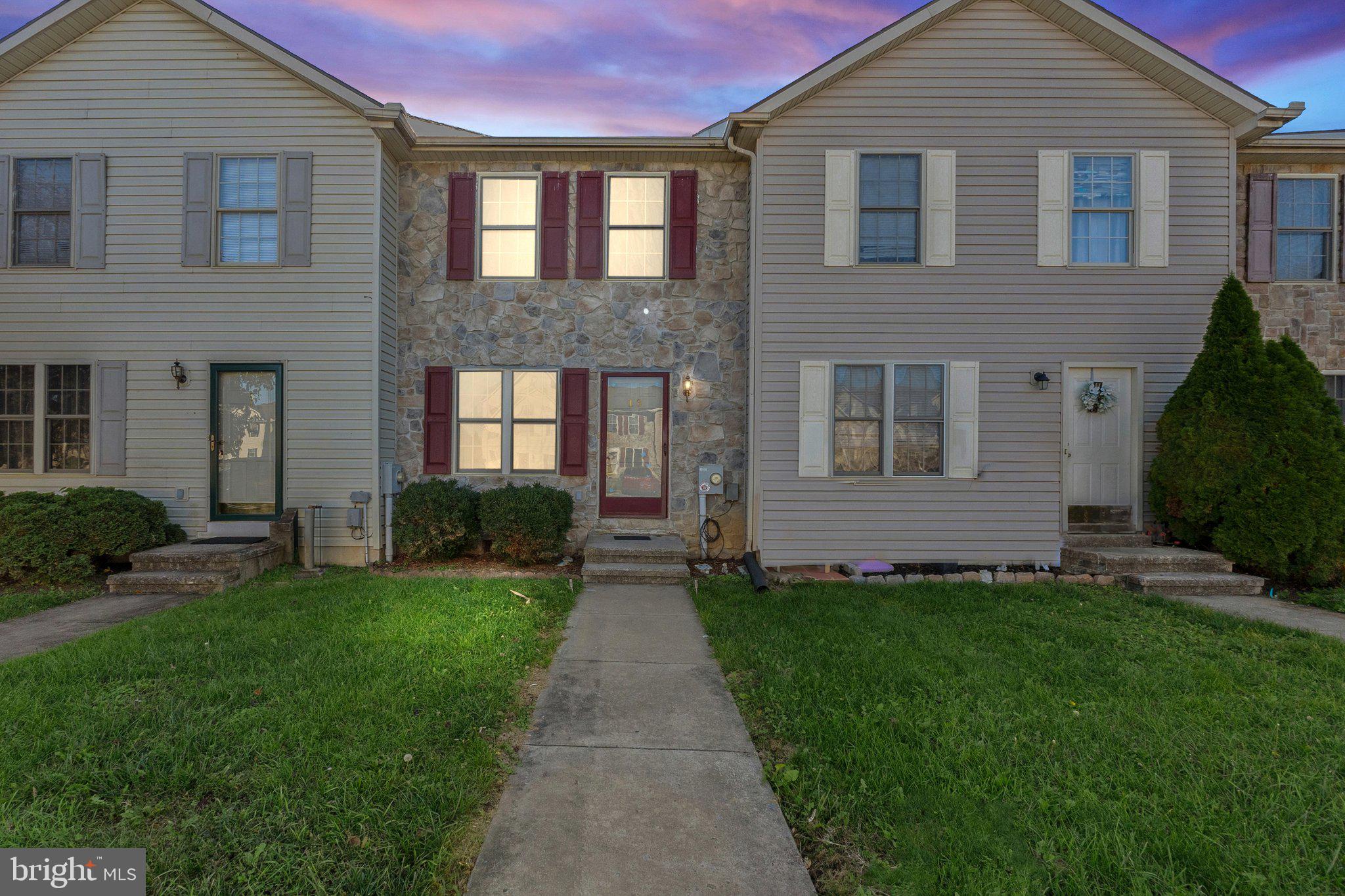 TABLER STATION MANOR - Residential