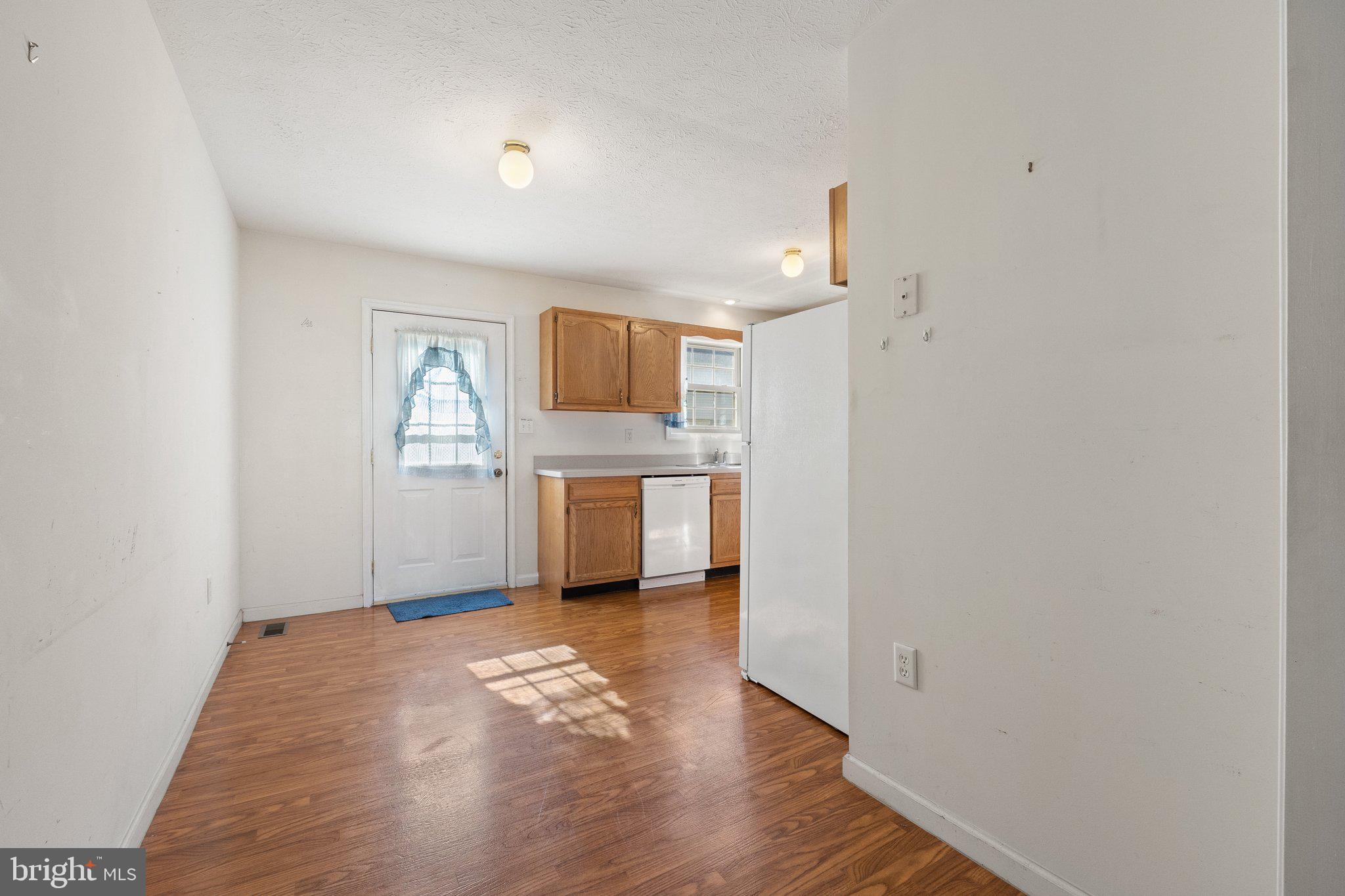 TABLER STATION MANOR - Residential