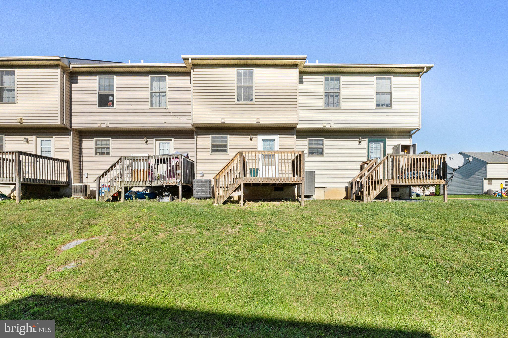 TABLER STATION MANOR - Residential