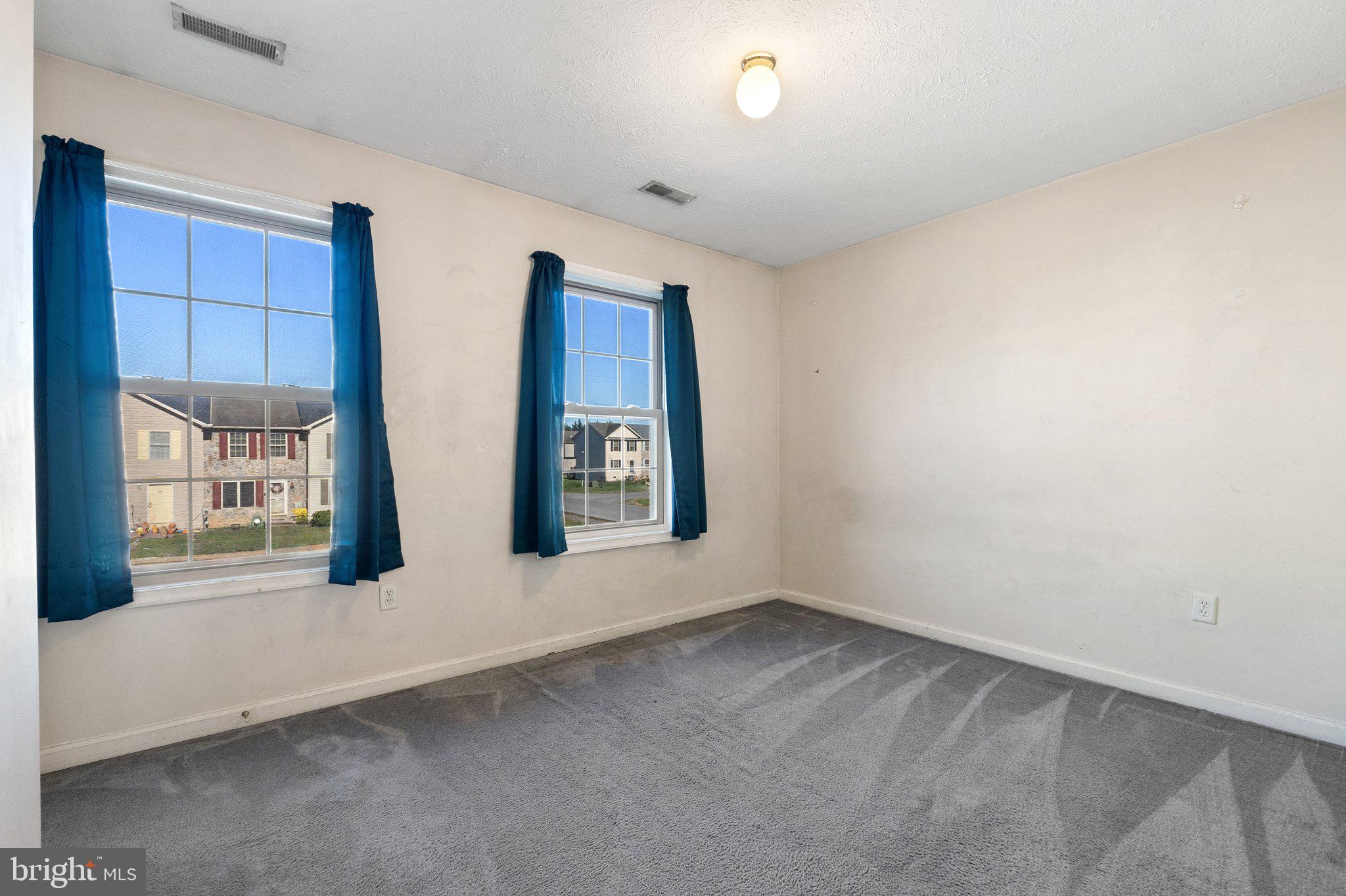 TABLER STATION MANOR - Residential