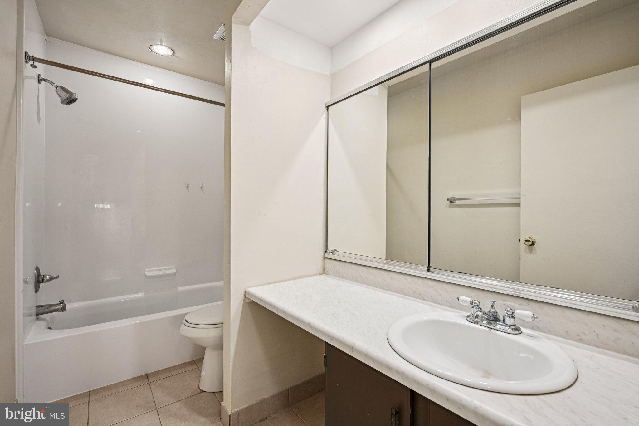 CENTENNIAL RIDGE - Residential