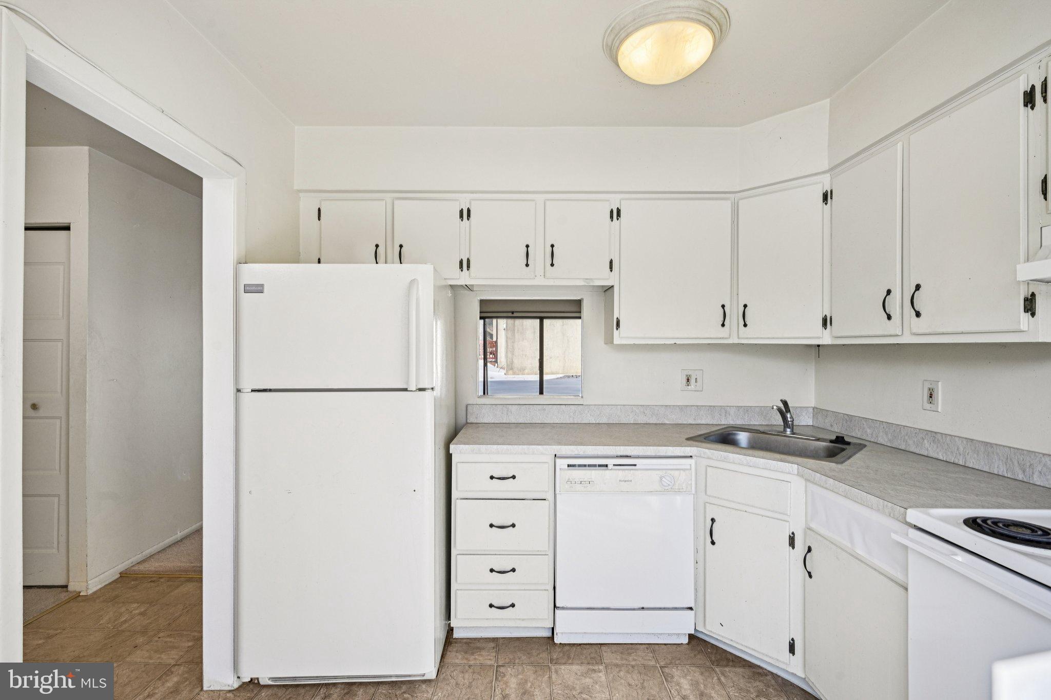 CENTENNIAL RIDGE - Residential