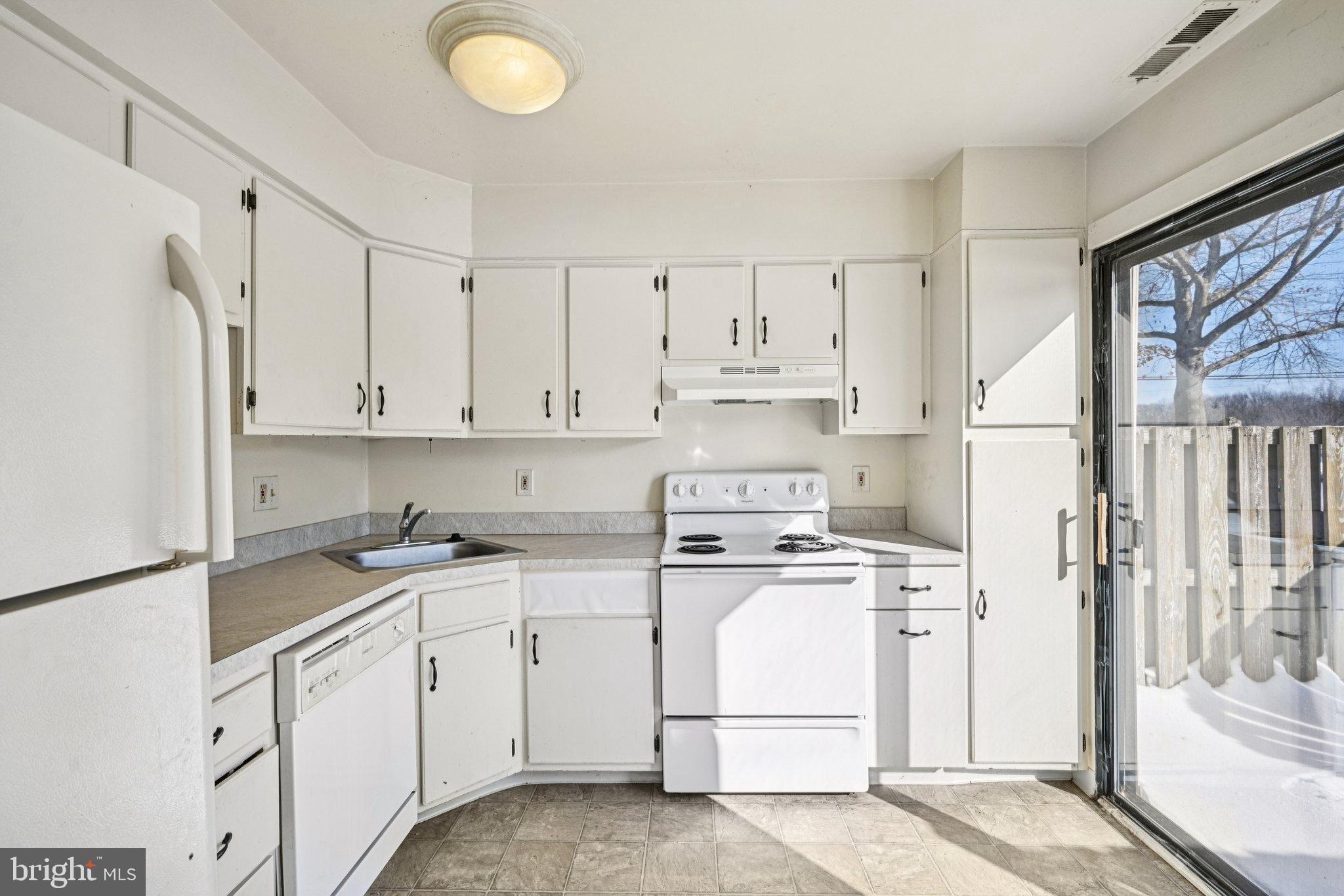 CENTENNIAL RIDGE - Residential