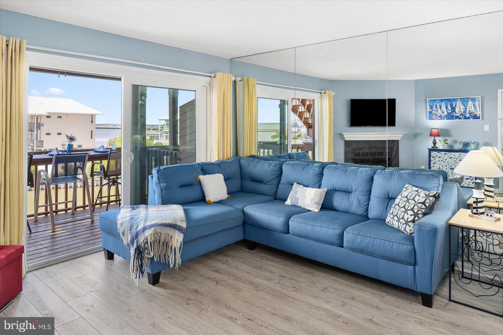 SUNSET LANDING - Residential