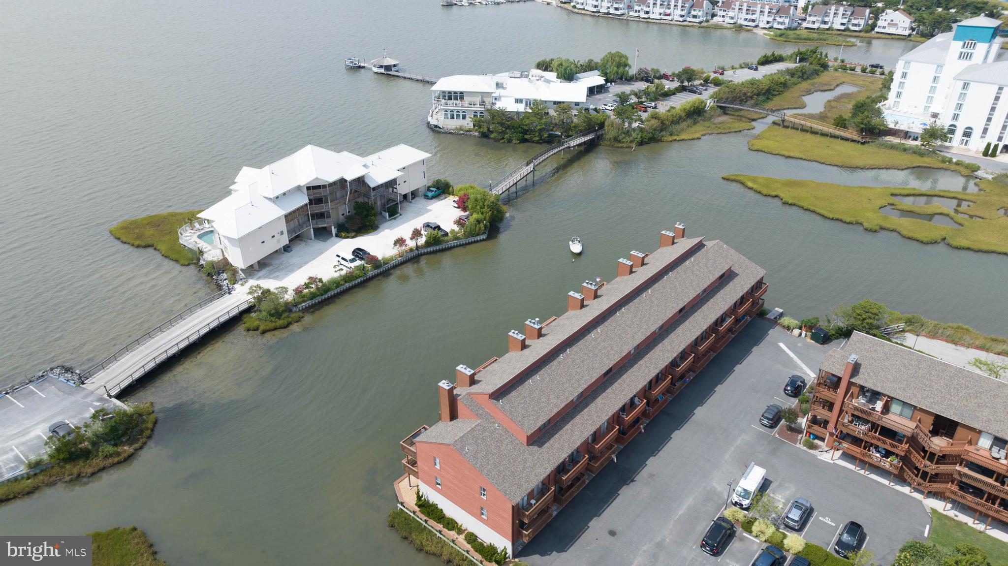 SUNSET LANDING - Residential