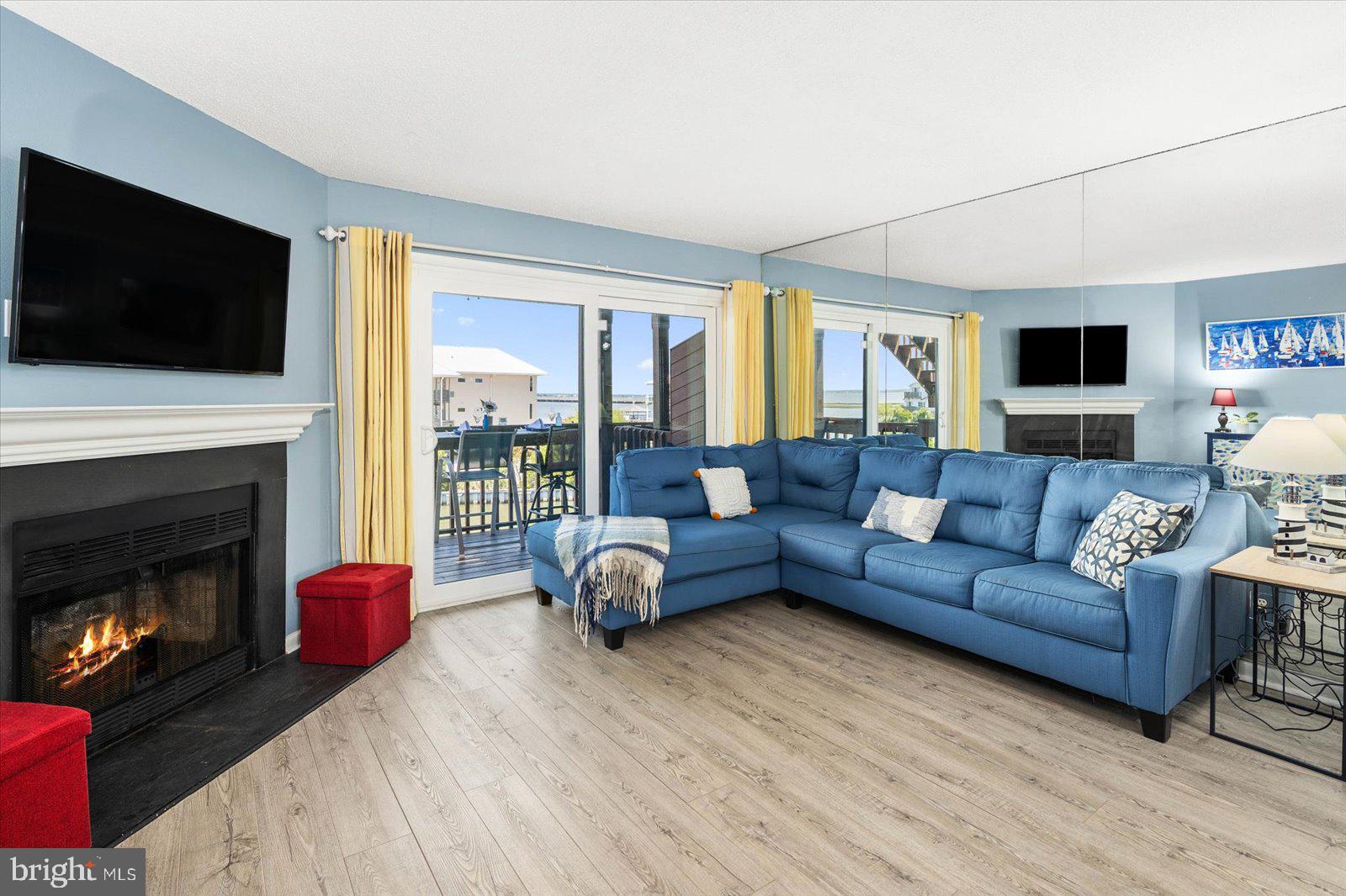 SUNSET LANDING - Residential